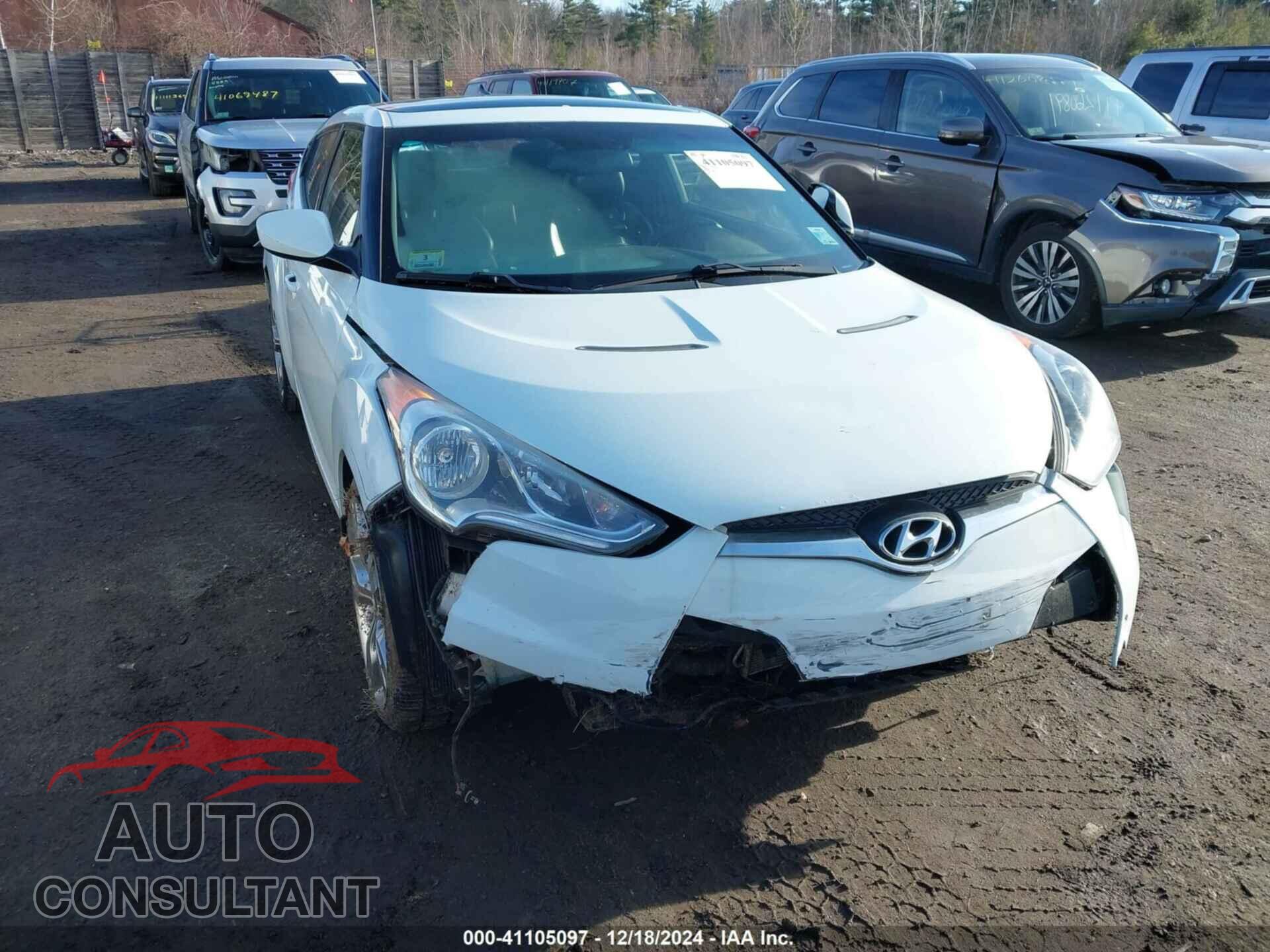 HYUNDAI VELOSTER 2013 - KMHTC6AD4DU099845