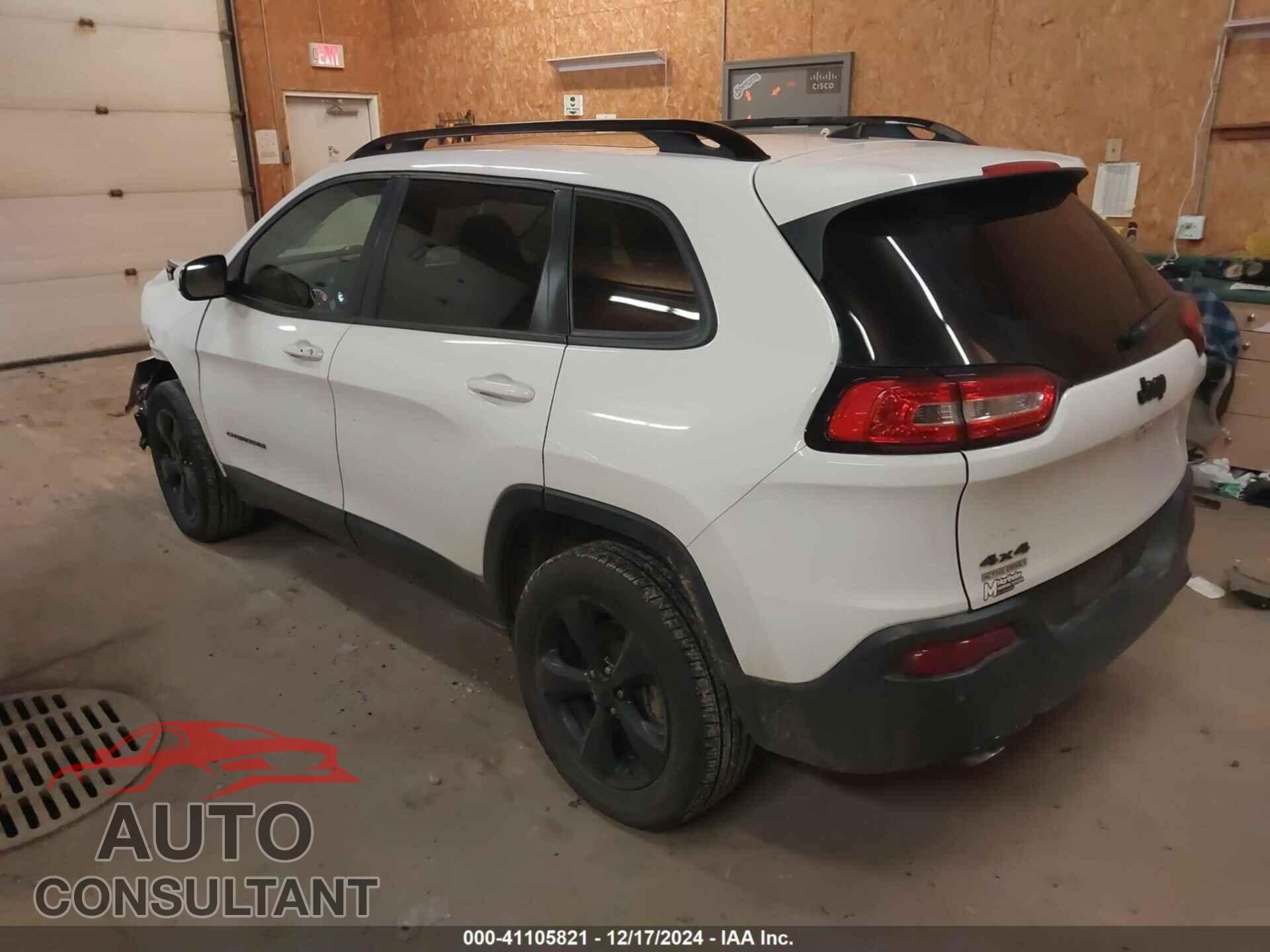 JEEP CHEROKEE 2018 - 1C4PJMDB8JD570255