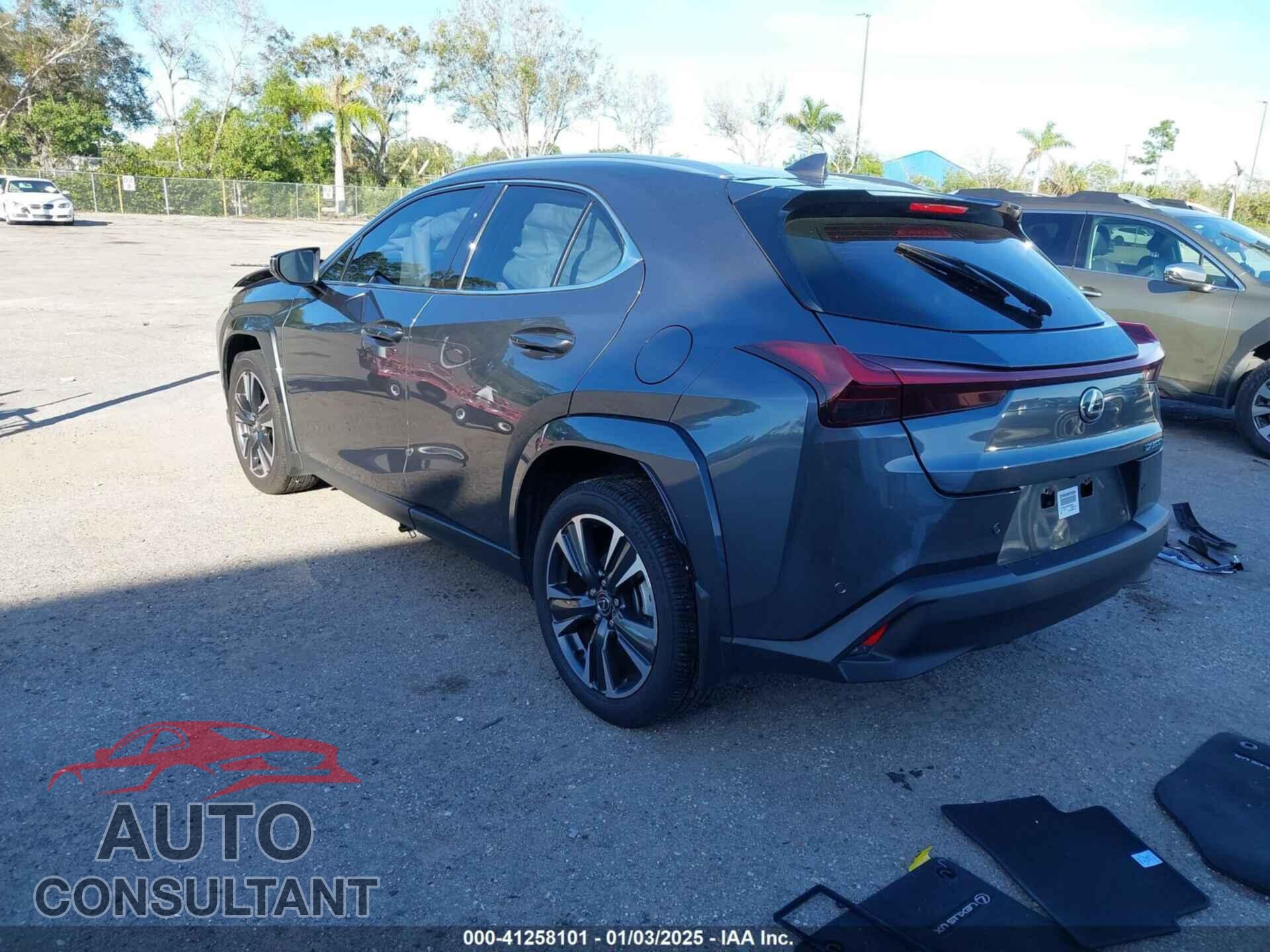 LEXUS UX 300H 2025 - JTHYBJAH6S2000422