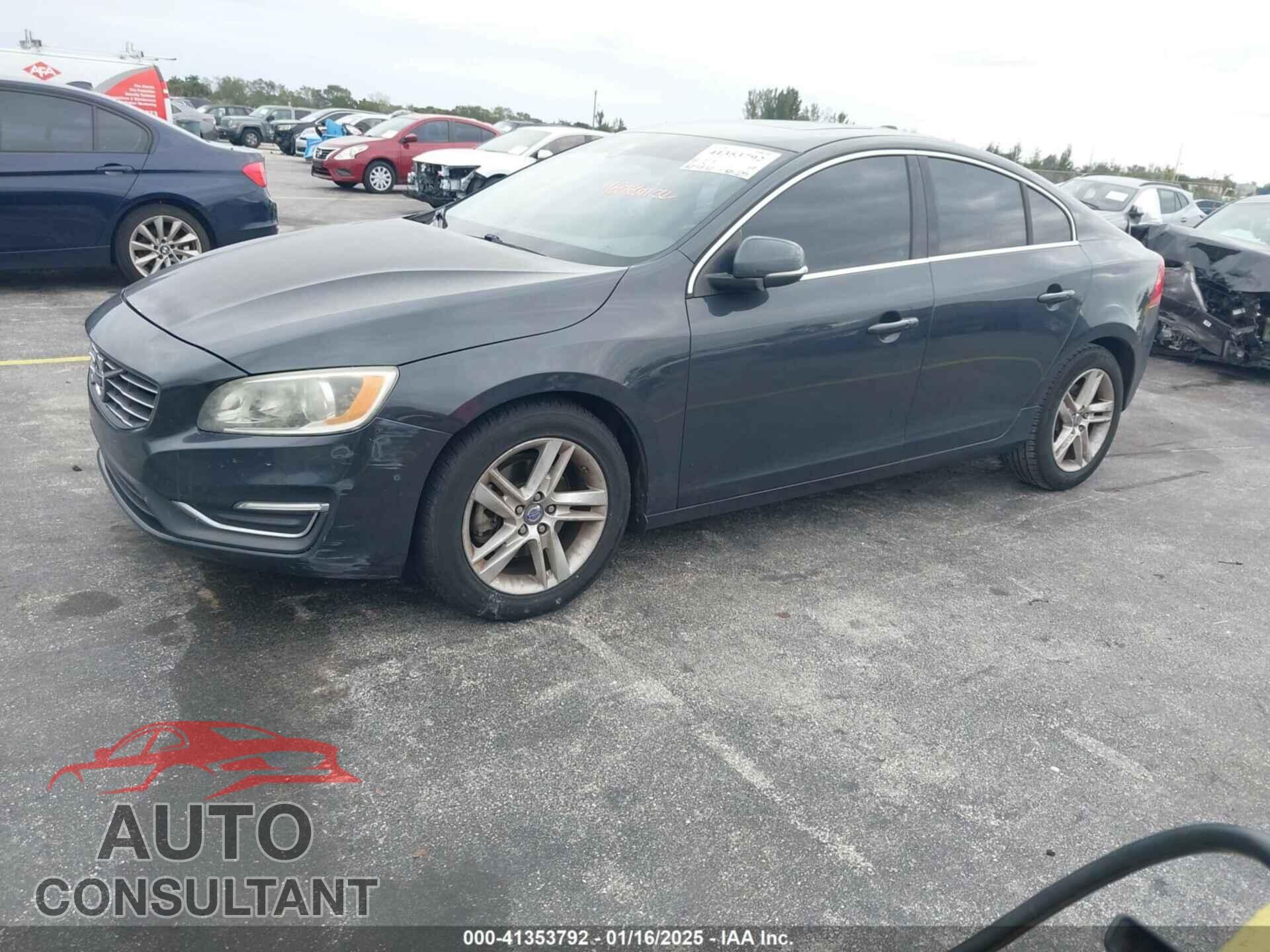 VOLVO S60 2015 - YV140MFB1F2307394