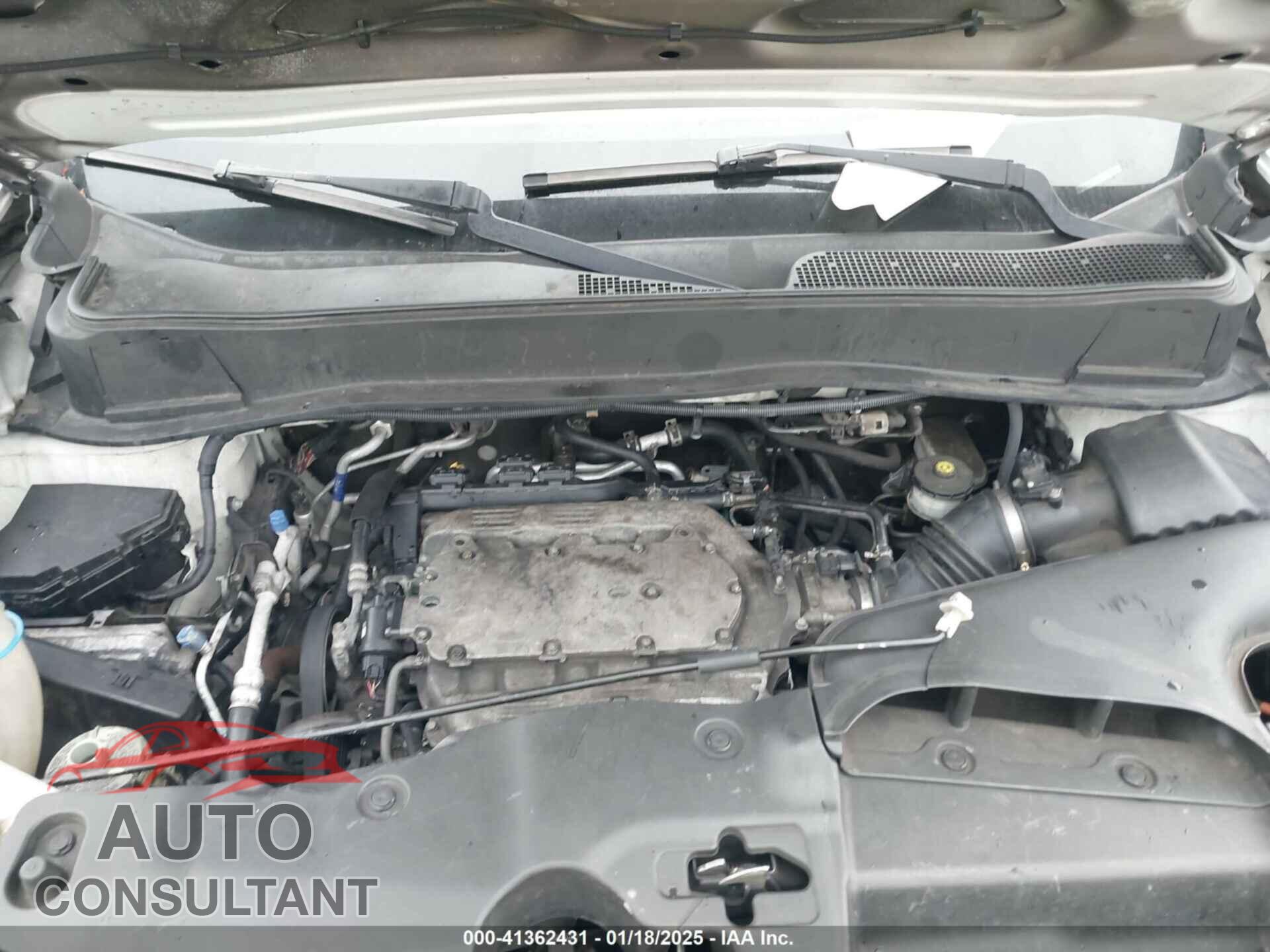 HONDA PILOT 2015 - 5FNYF3H59FB016906