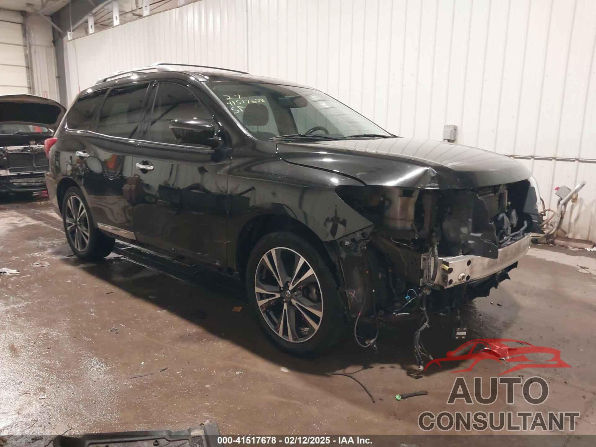 NISSAN PATHFINDER 2017 - 5N1DR2MM5HC613379