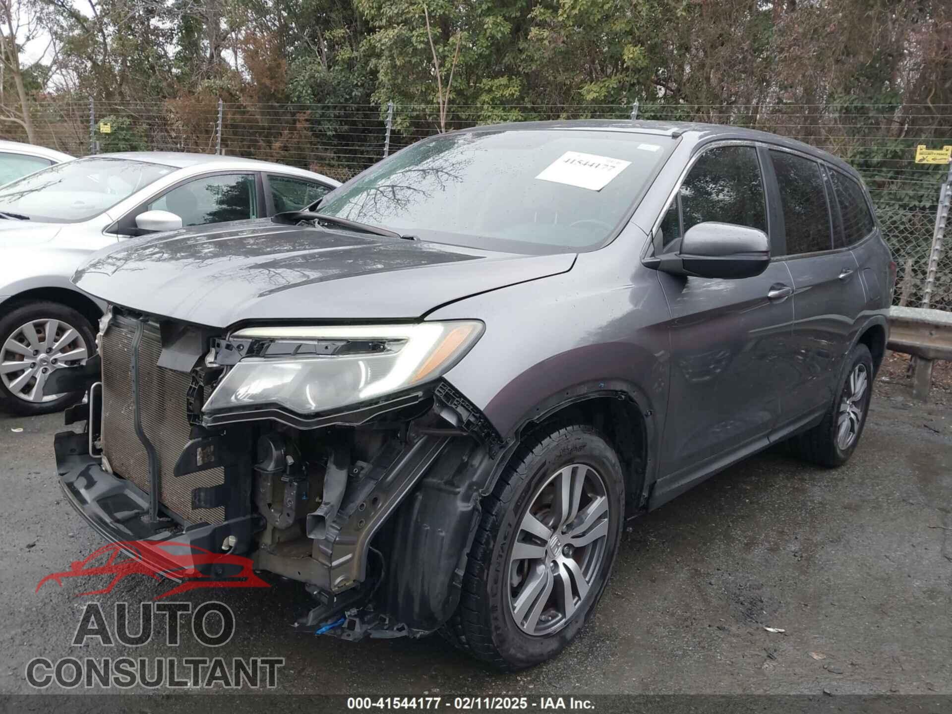 HONDA PILOT 2016 - 5FNYF5H83GB049245