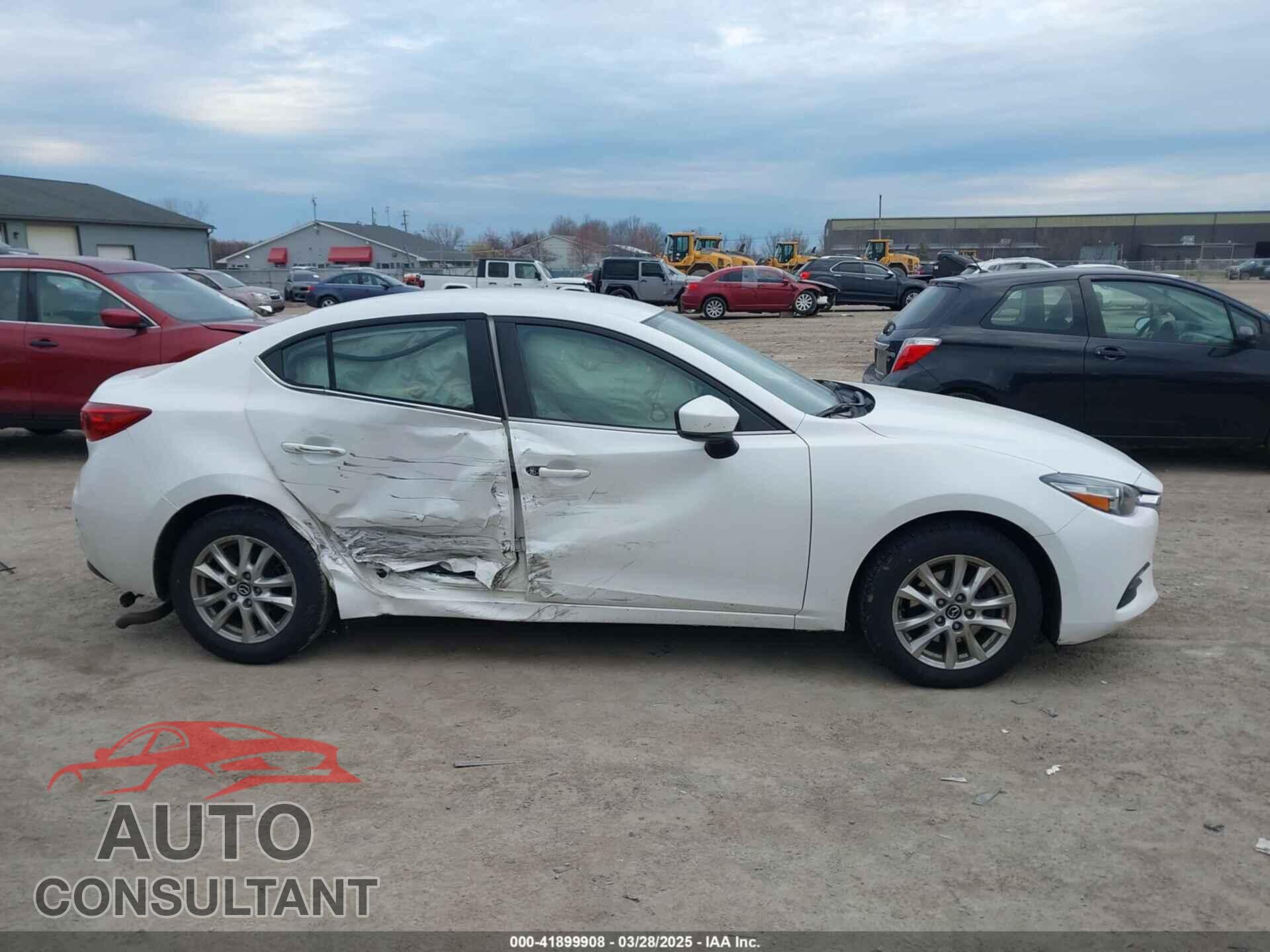 MAZDA MAZDA3 2017 - 3MZBN1U71HM118300