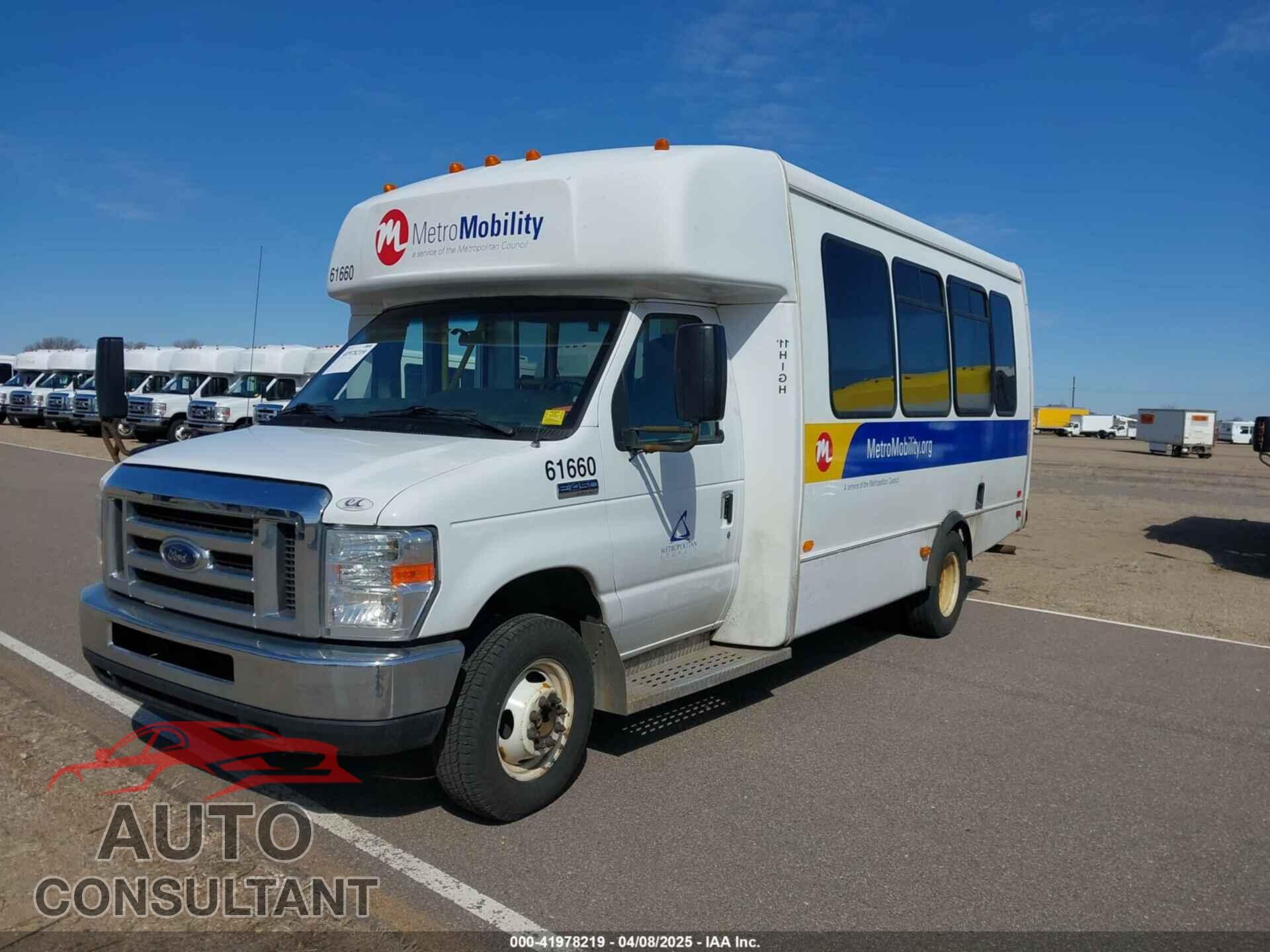 FORD E-450 CUTAWAY 2018 - 1FDFE4FS4JDC17441