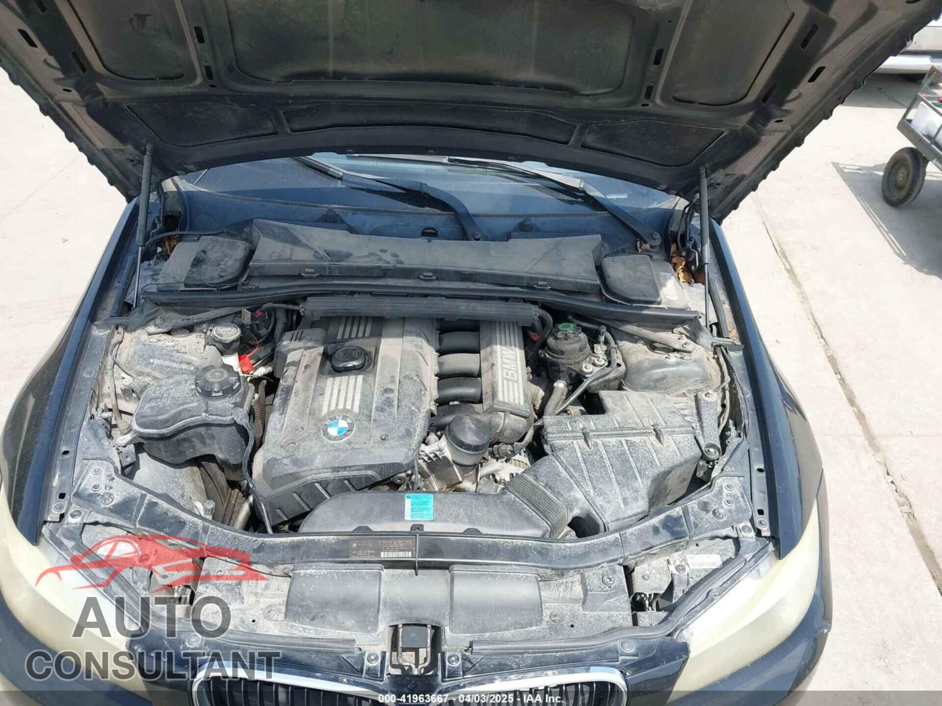 BMW 328I 2011 - WBAPH7G55BNM59450