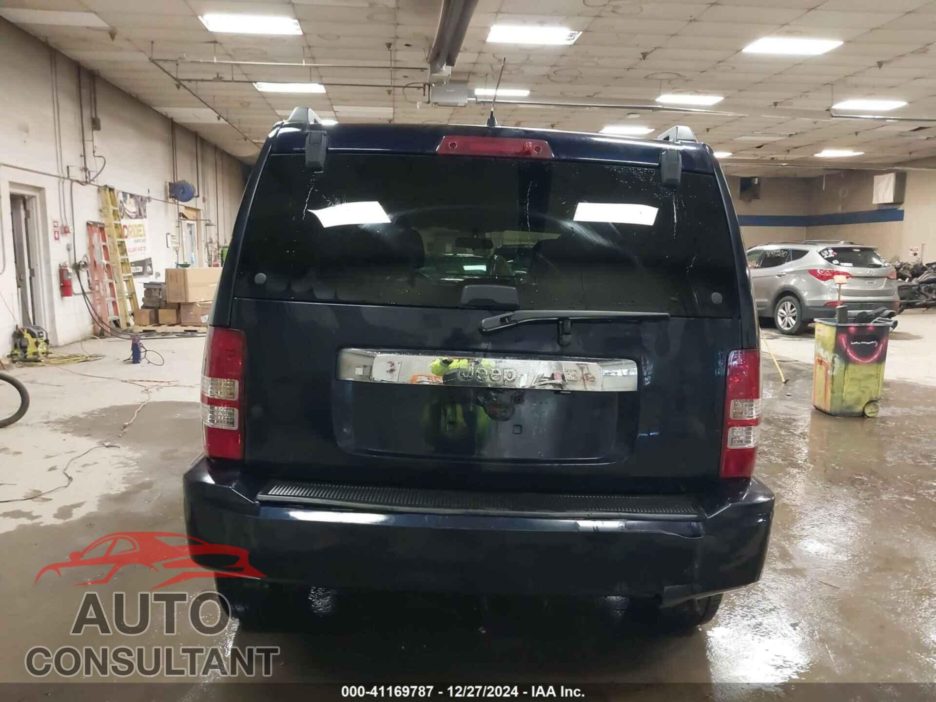 JEEP LIBERTY 2011 - 1J4PN2GK6BW577600