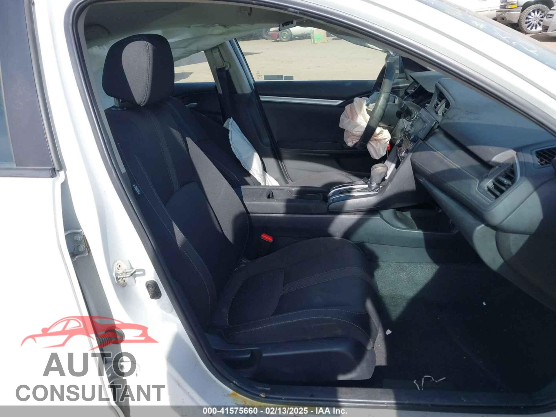 HONDA CIVIC 2019 - 2HGFC2F62KH573149