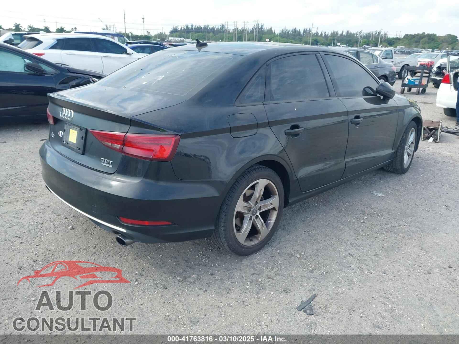 AUDI A3 2017 - WAUB8GFF7H1012672