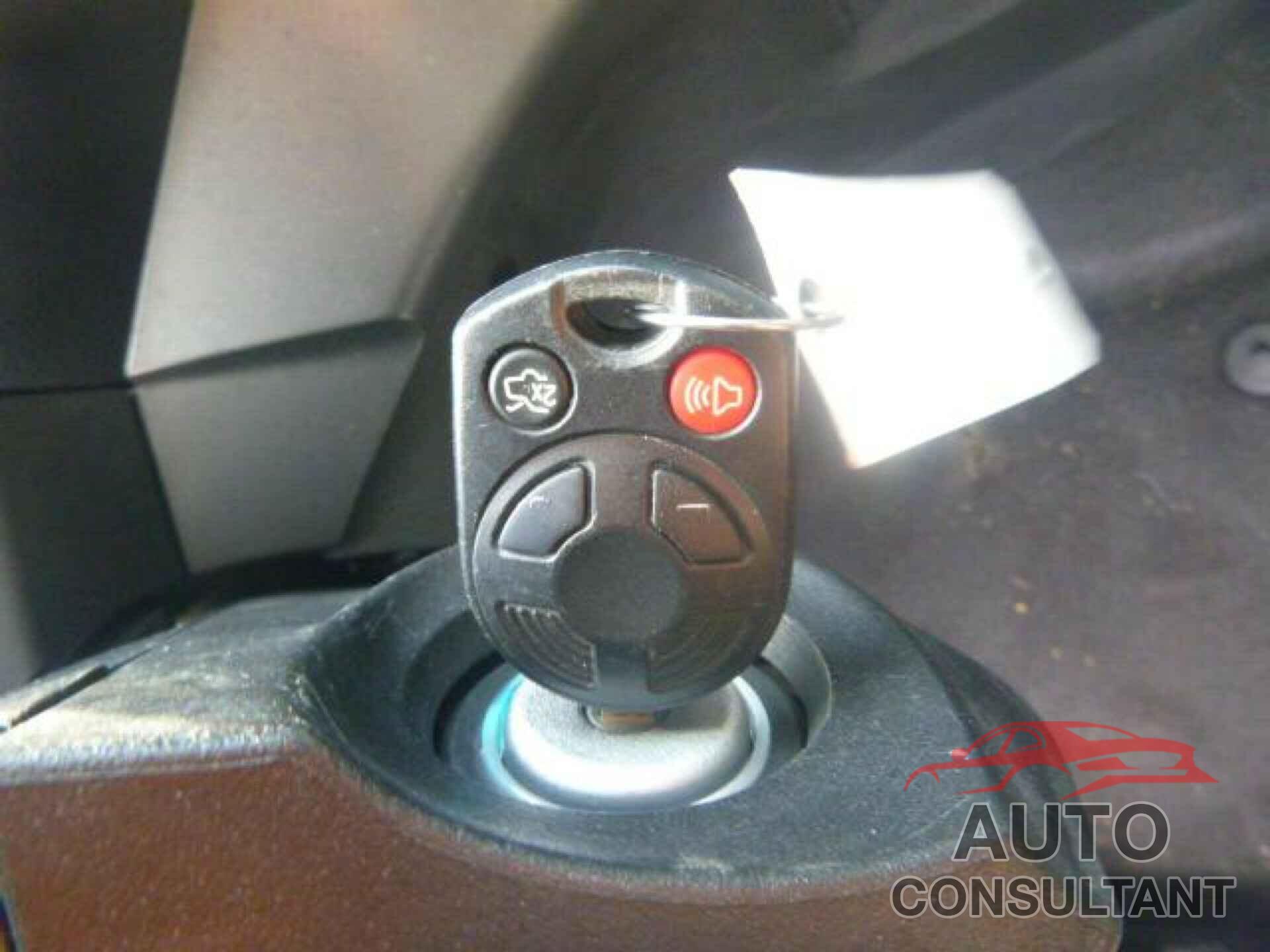 FORD ESCAPE 2018 - 1FMCU0HD4JUC38352