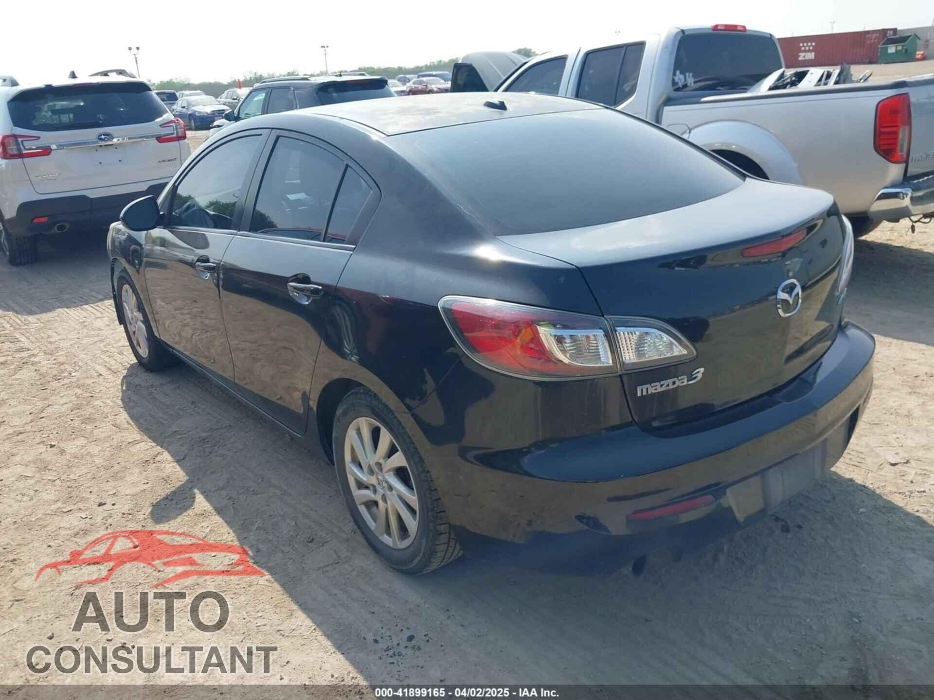 MAZDA MAZDA3 2012 - JM1BL1W71C1576432