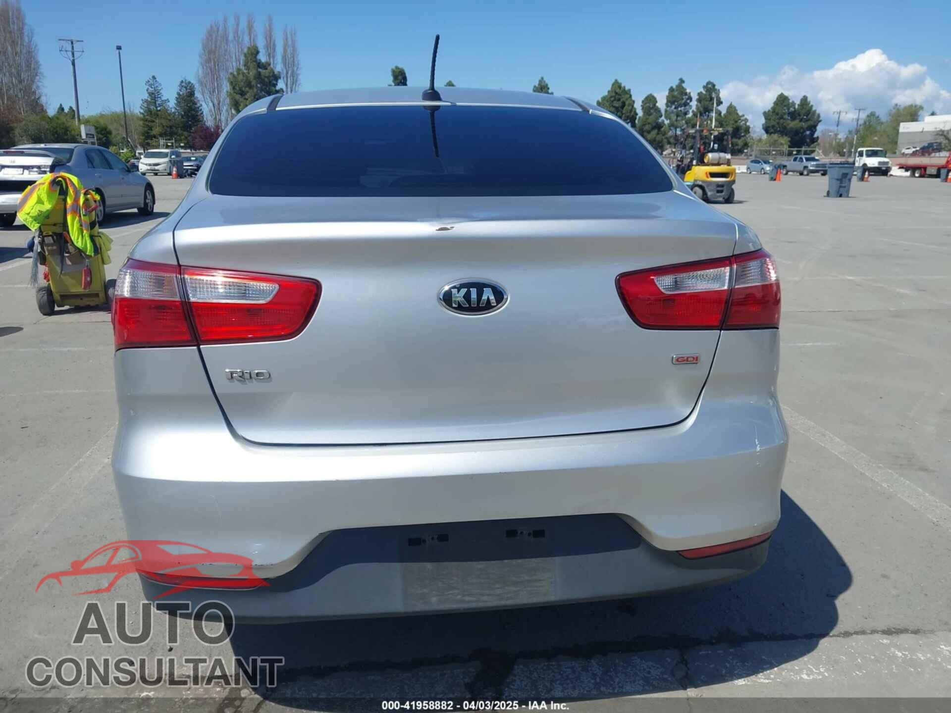 KIA RIO 2016 - KNADM4A30G6611785