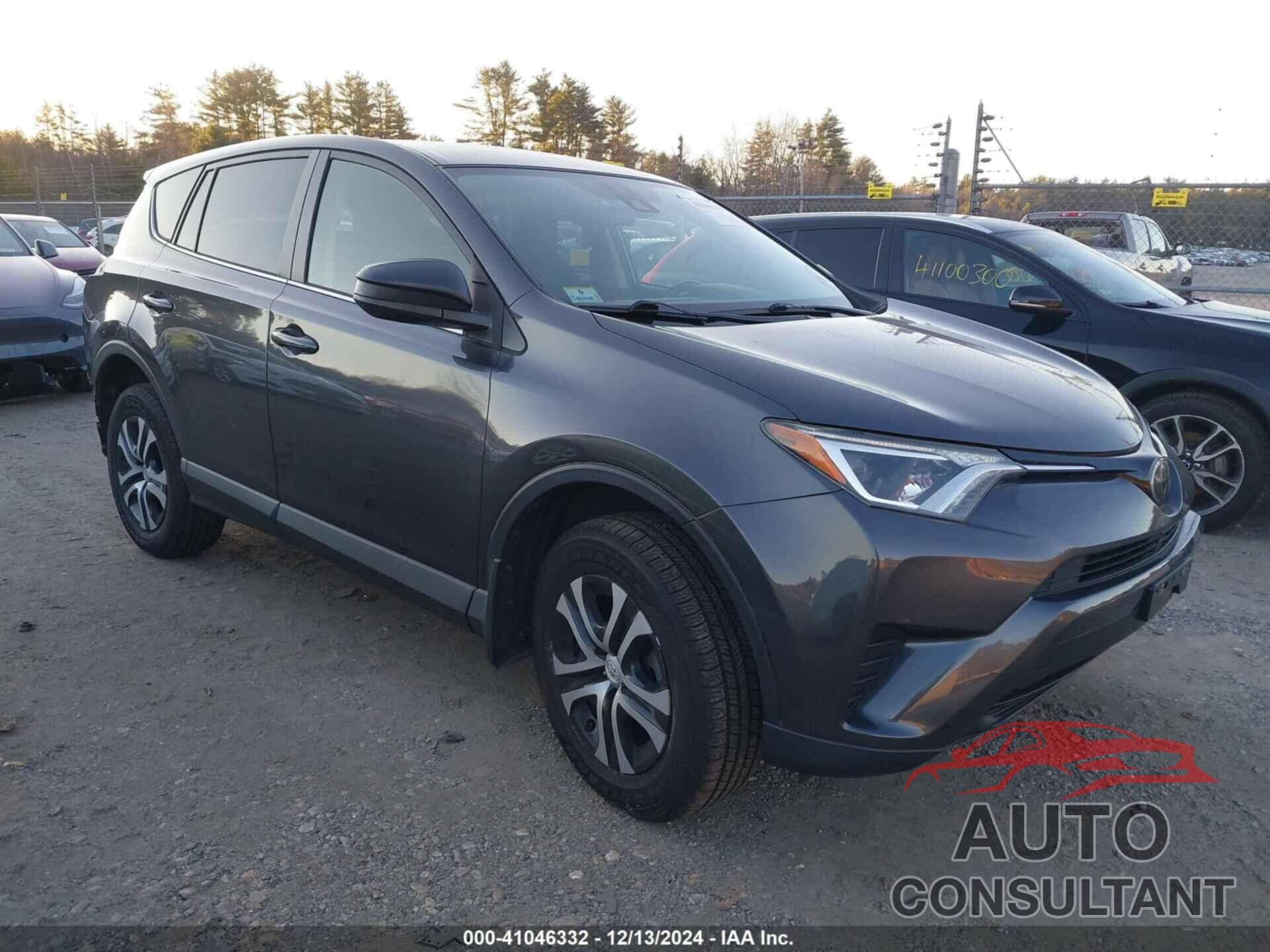 TOYOTA RAV4 2018 - JTMBFREV6JJ240729