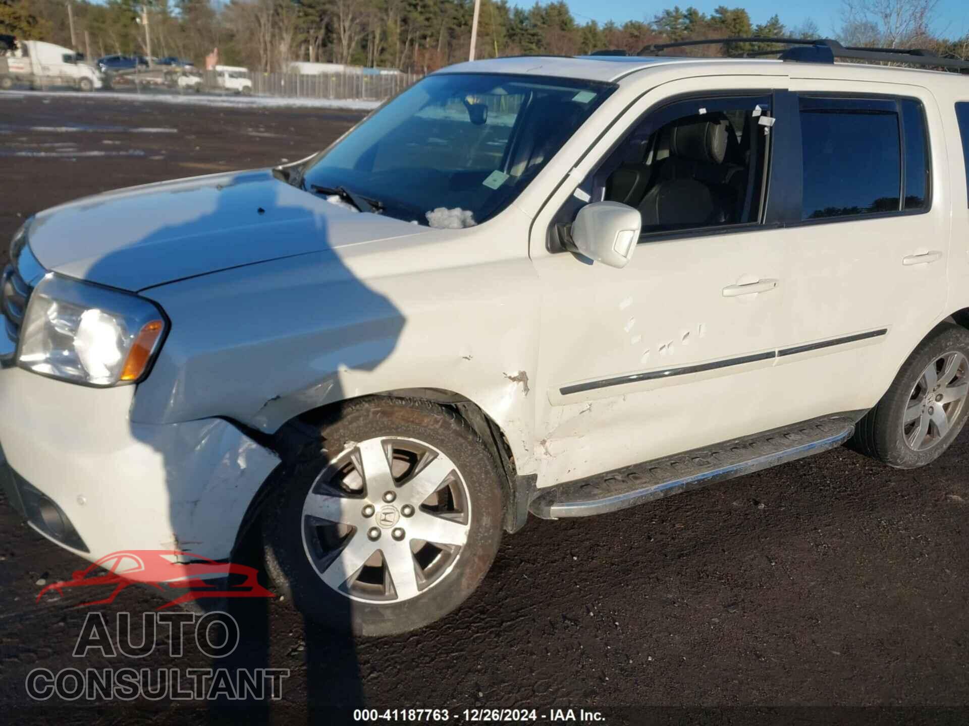HONDA PILOT 2015 - 5FNYF4H95FB029807