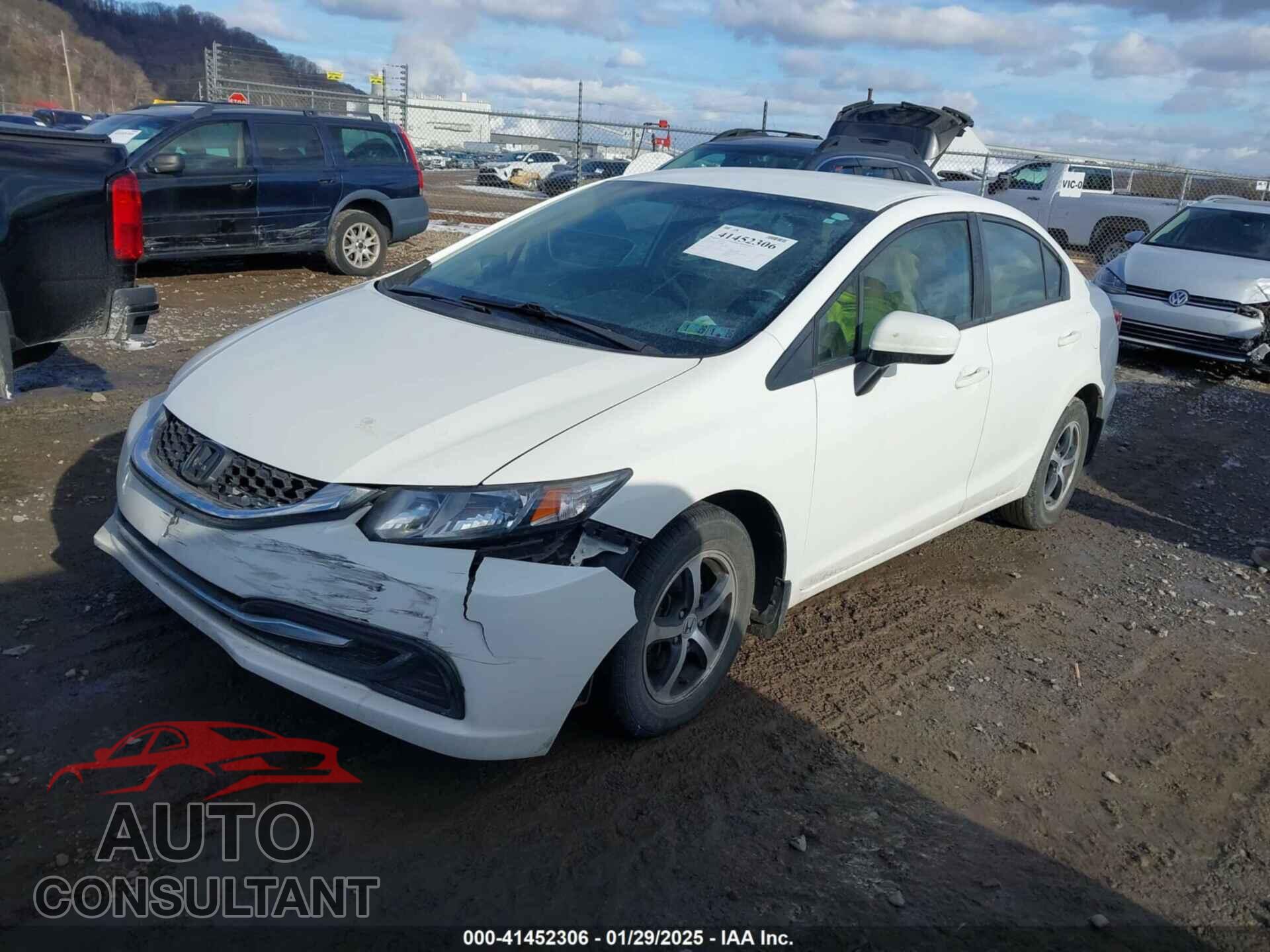 HONDA CIVIC 2015 - 19XFB2F7XFE276805