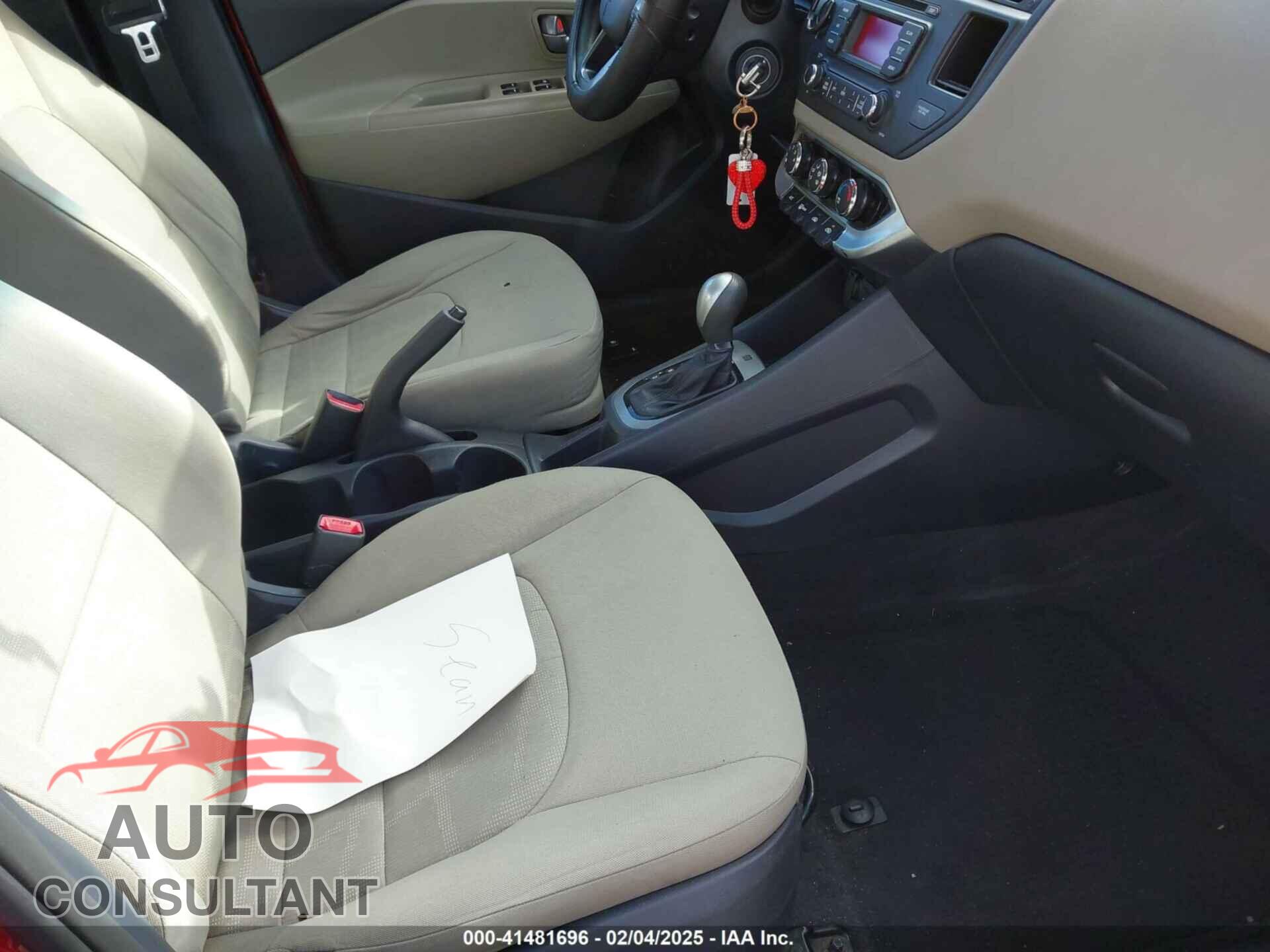 KIA RIO 2014 - KNADM4A33E6408113
