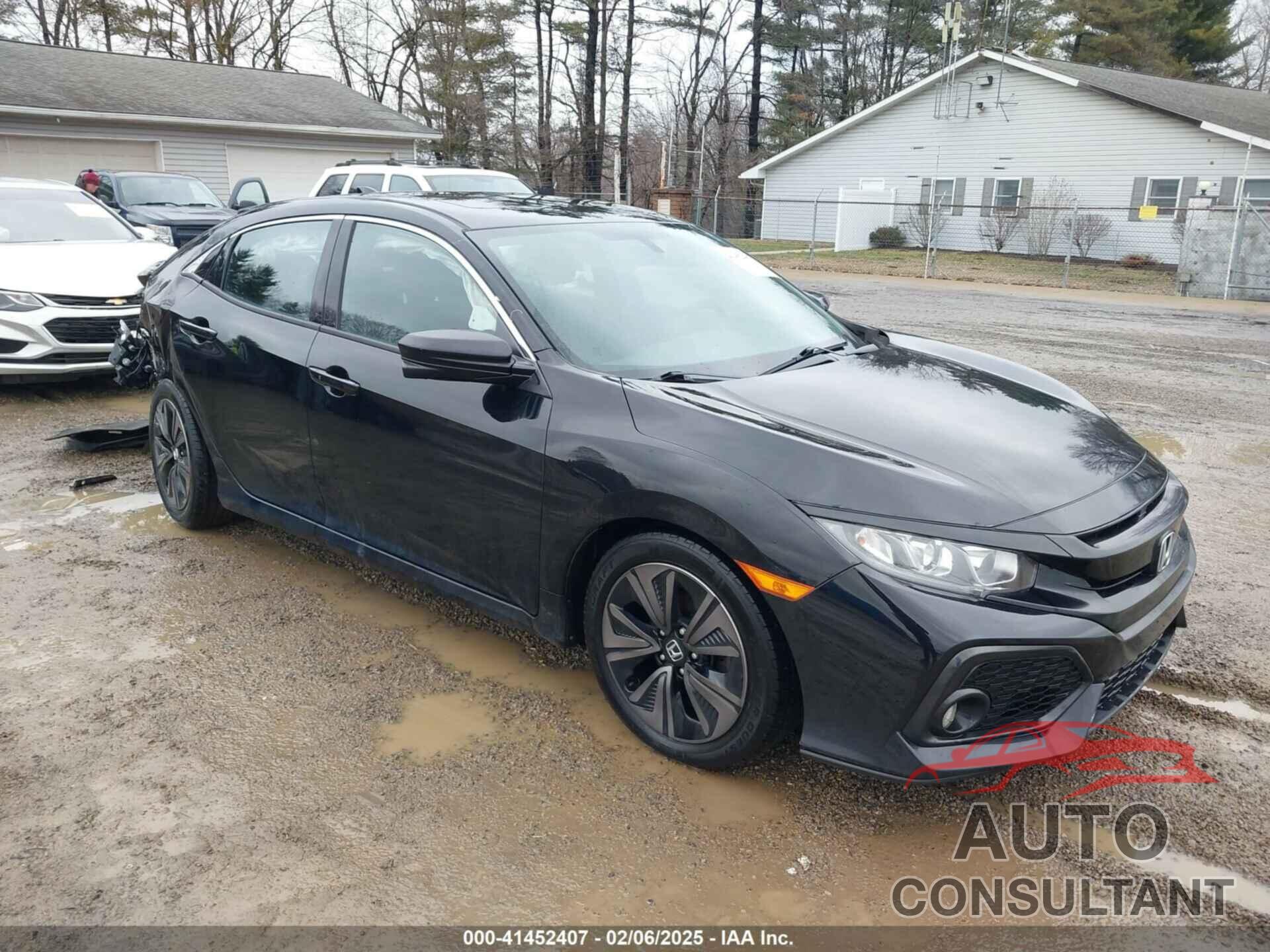 HONDA CIVIC 2018 - SHHFK7H58JU202874