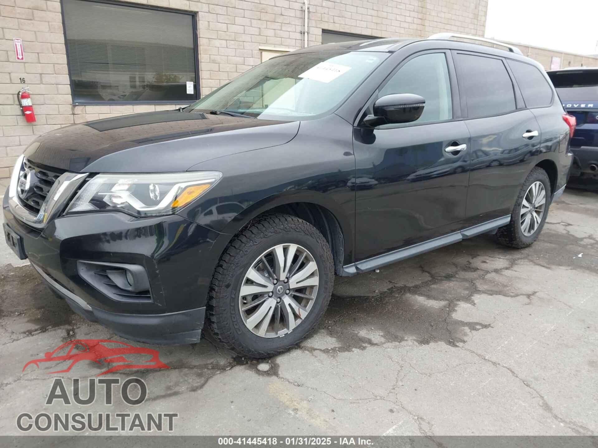 NISSAN PATHFINDER 2017 - 5N1DR2MN4HC602155