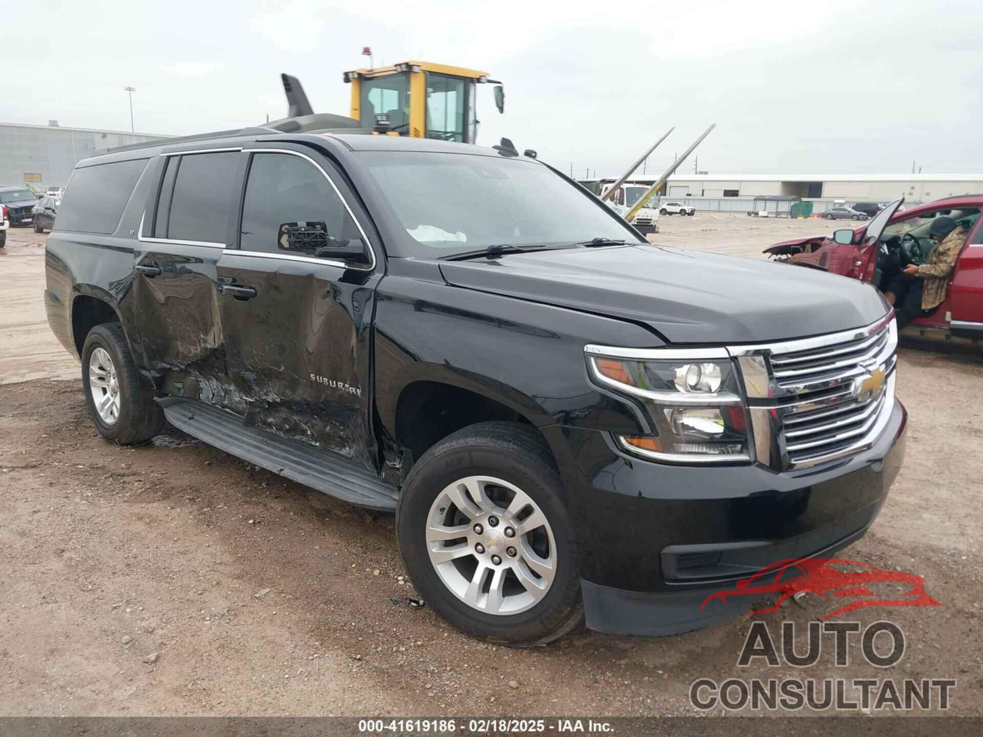 CHEVROLET SUBURBAN 2018 - 1GNSCHKC4JR130955
