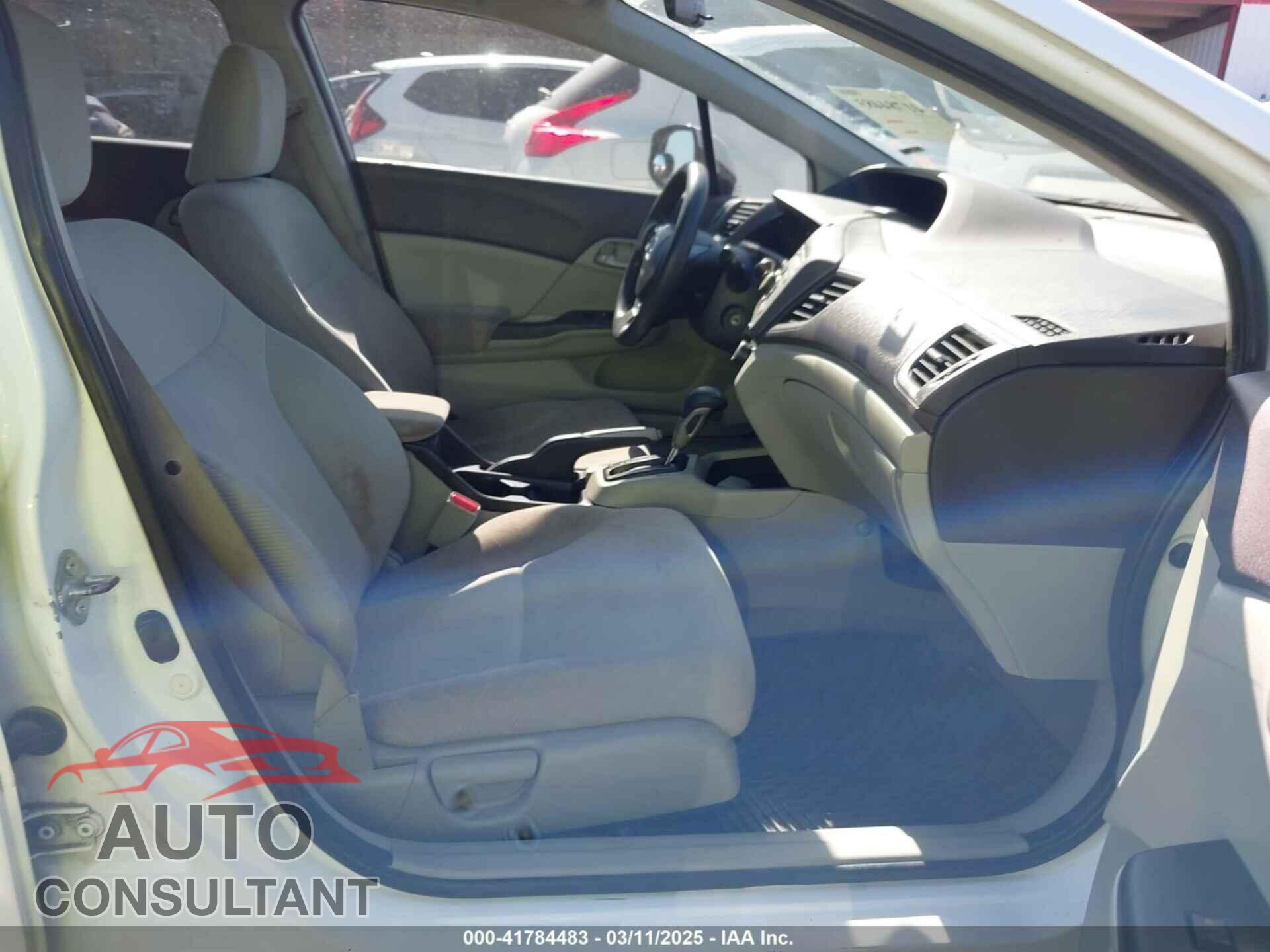 HONDA CIVIC SDN 2012 - 2HGFB2F57CH323580
