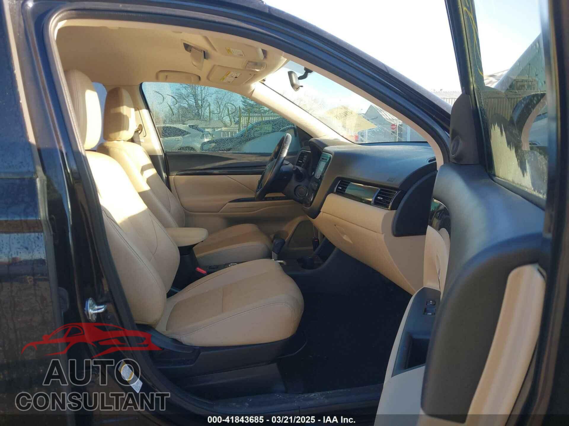 MITSUBISHI OUTLANDER 2016 - JA4AZ3A3XGZ064521