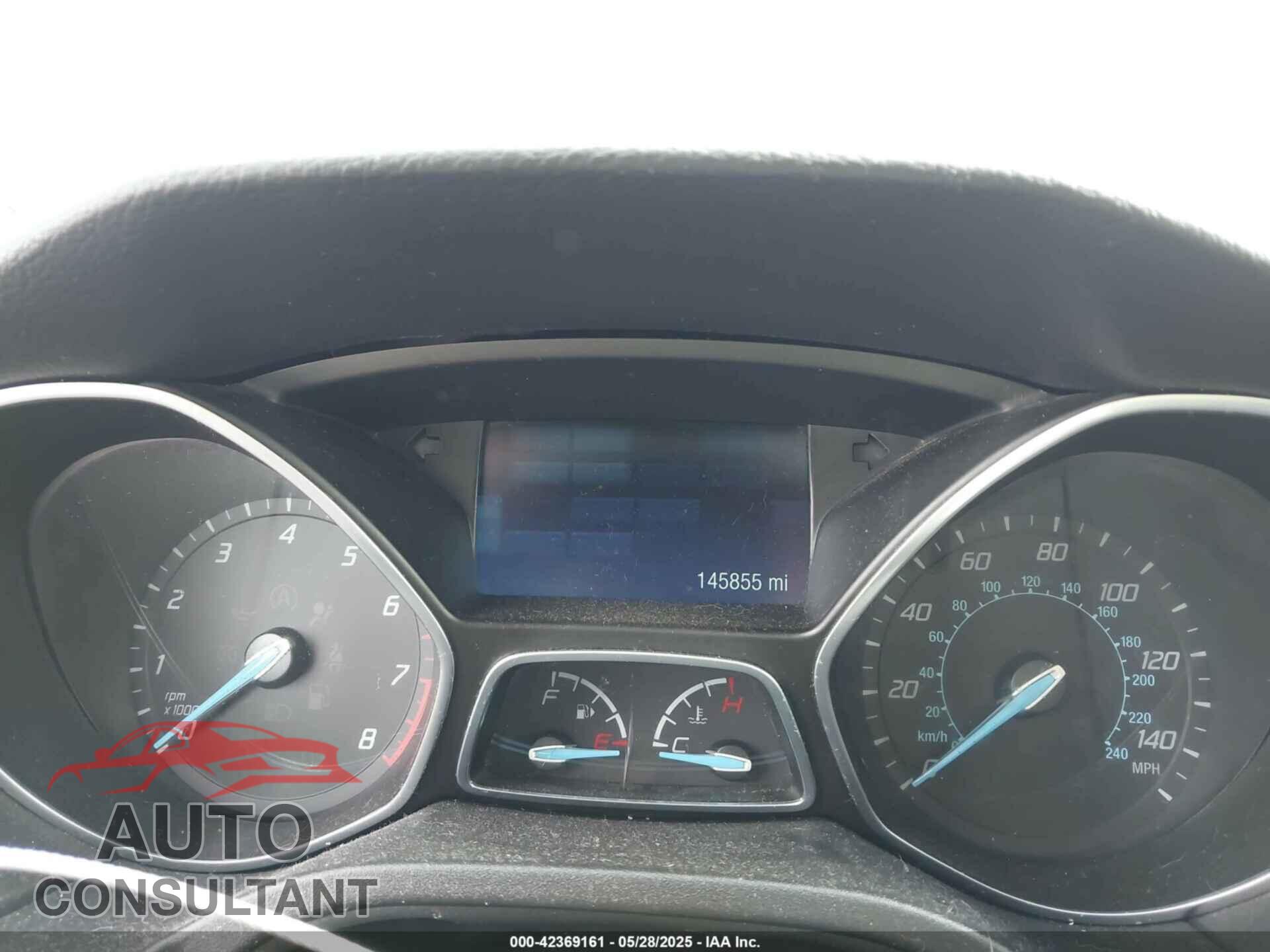 FORD FOCUS 2014 - 1FADP3K2XEL393210