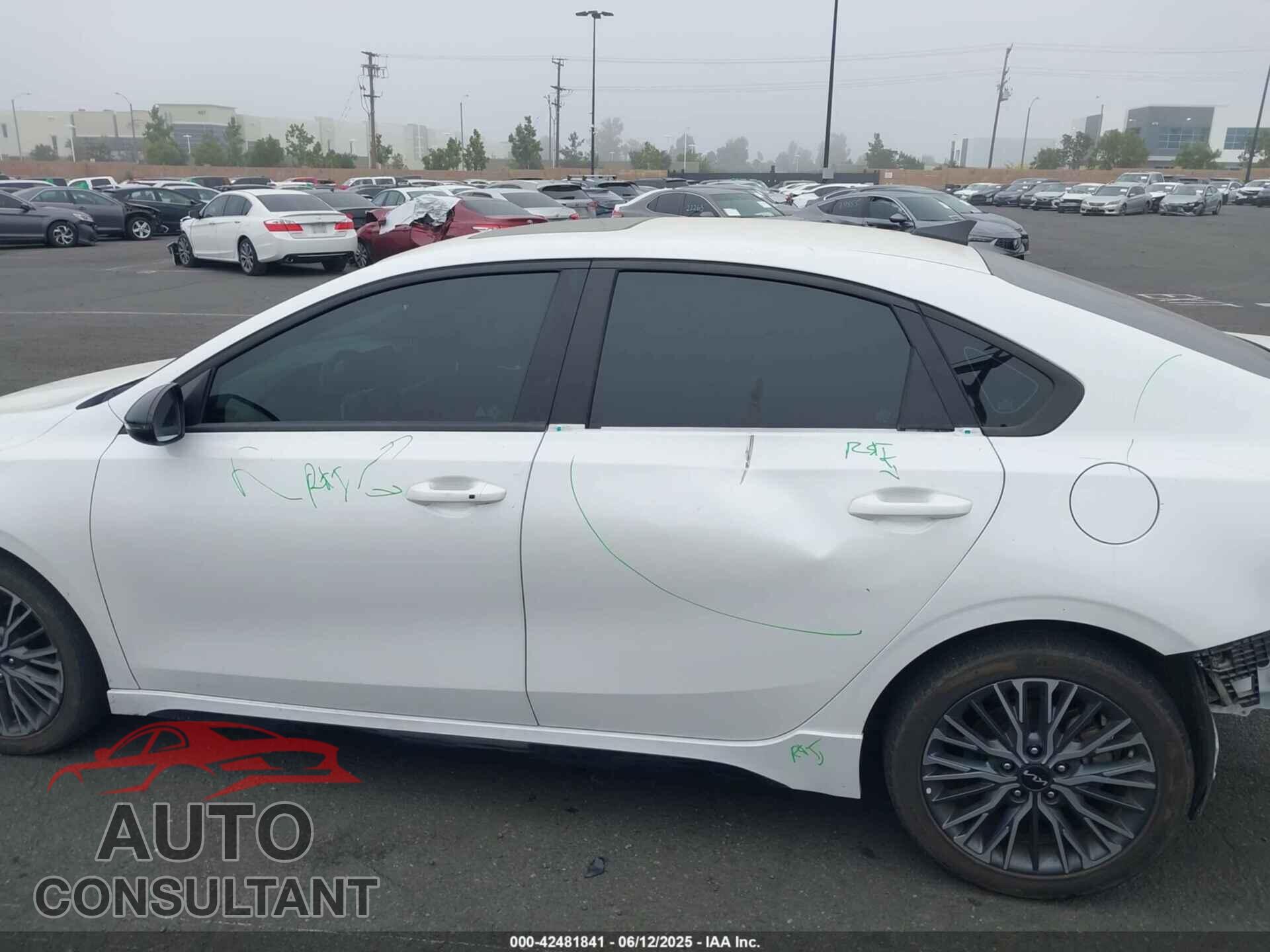 KIA FORTE 2023 - 3KPF54AD6PE634225