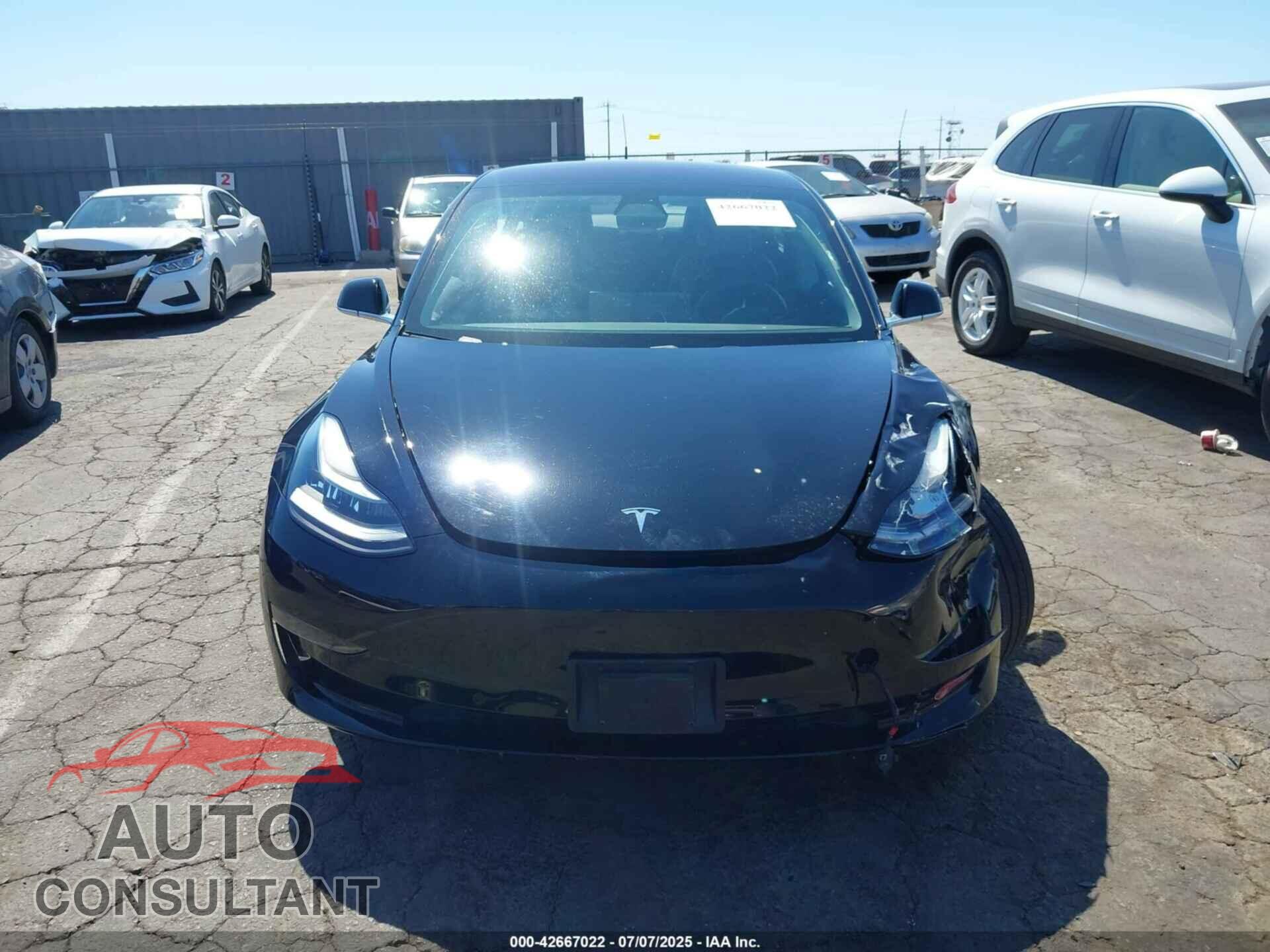 TESLA MODEL 3 2018 - 5YJ3E1EA8JF011465