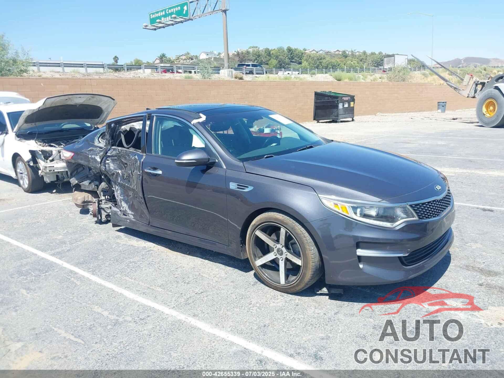 KIA OPTIMA 2018 - 5XXGU4L36JG207072