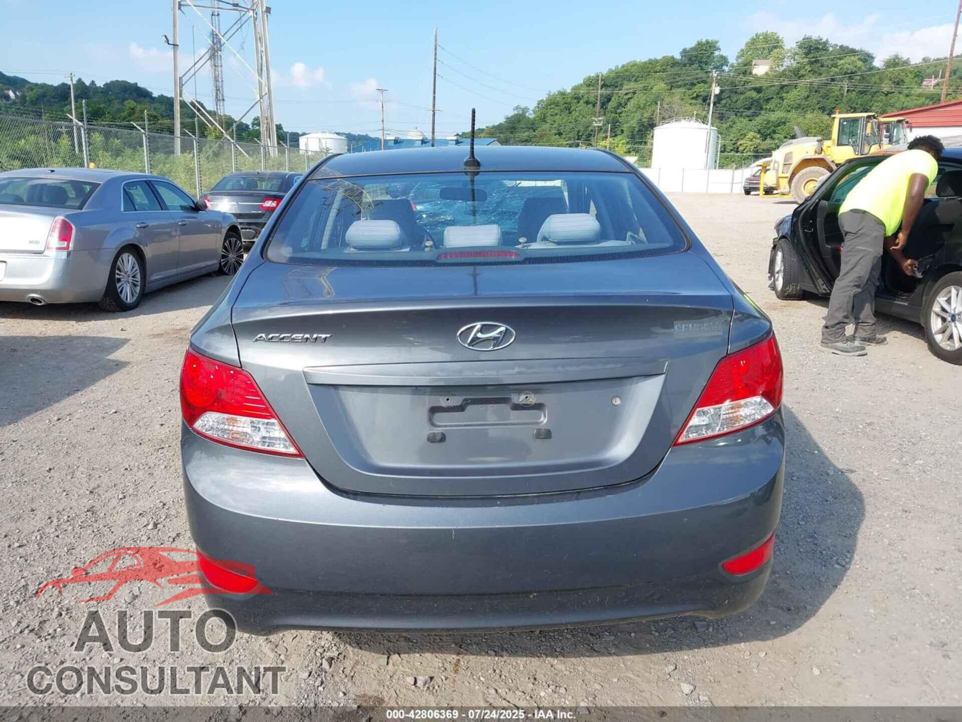 HYUNDAI ACCENT 2012 - KMHCT4AE9CU158772