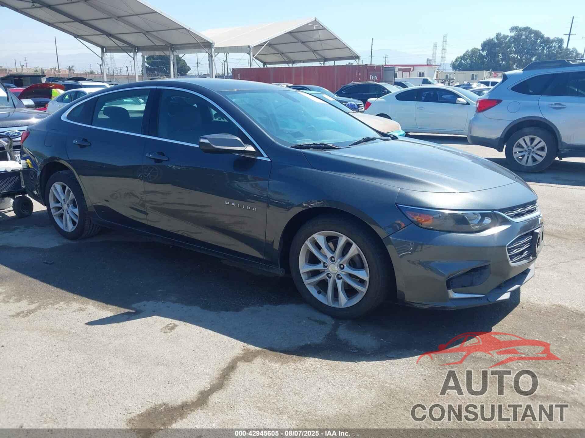 CHEVROLET MALIBU 2017 - 1G1ZE5STXHF229719