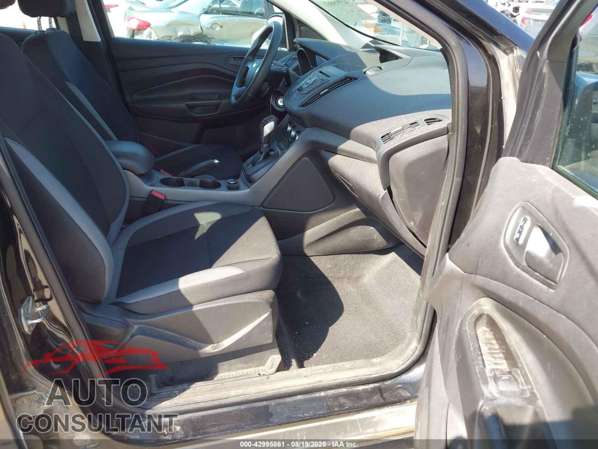 FORD ESCAPE 2014 - 1FMCU0F70EUC67897