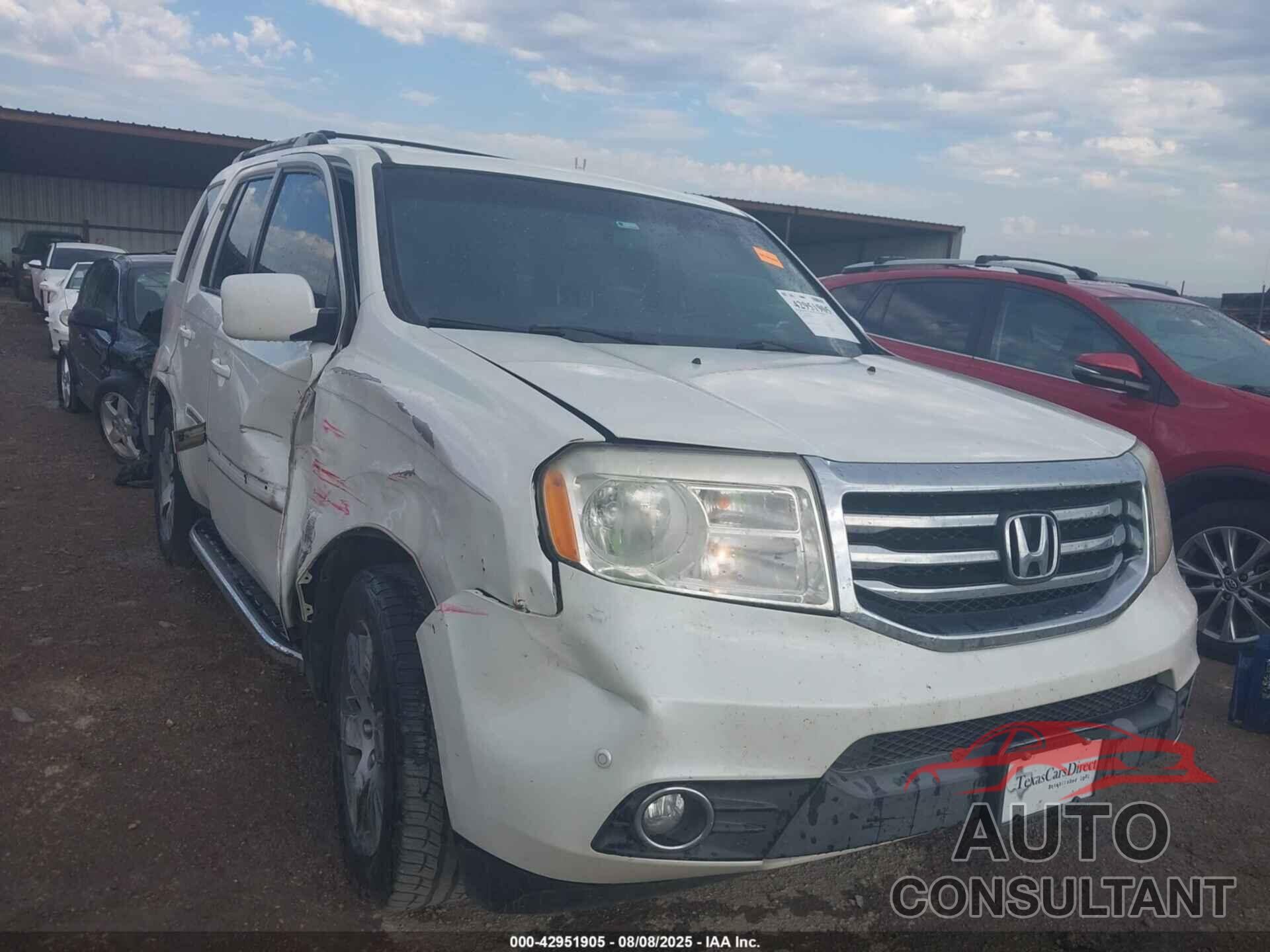 HONDA PILOT 2013 - 5FNYF3H96DB038569