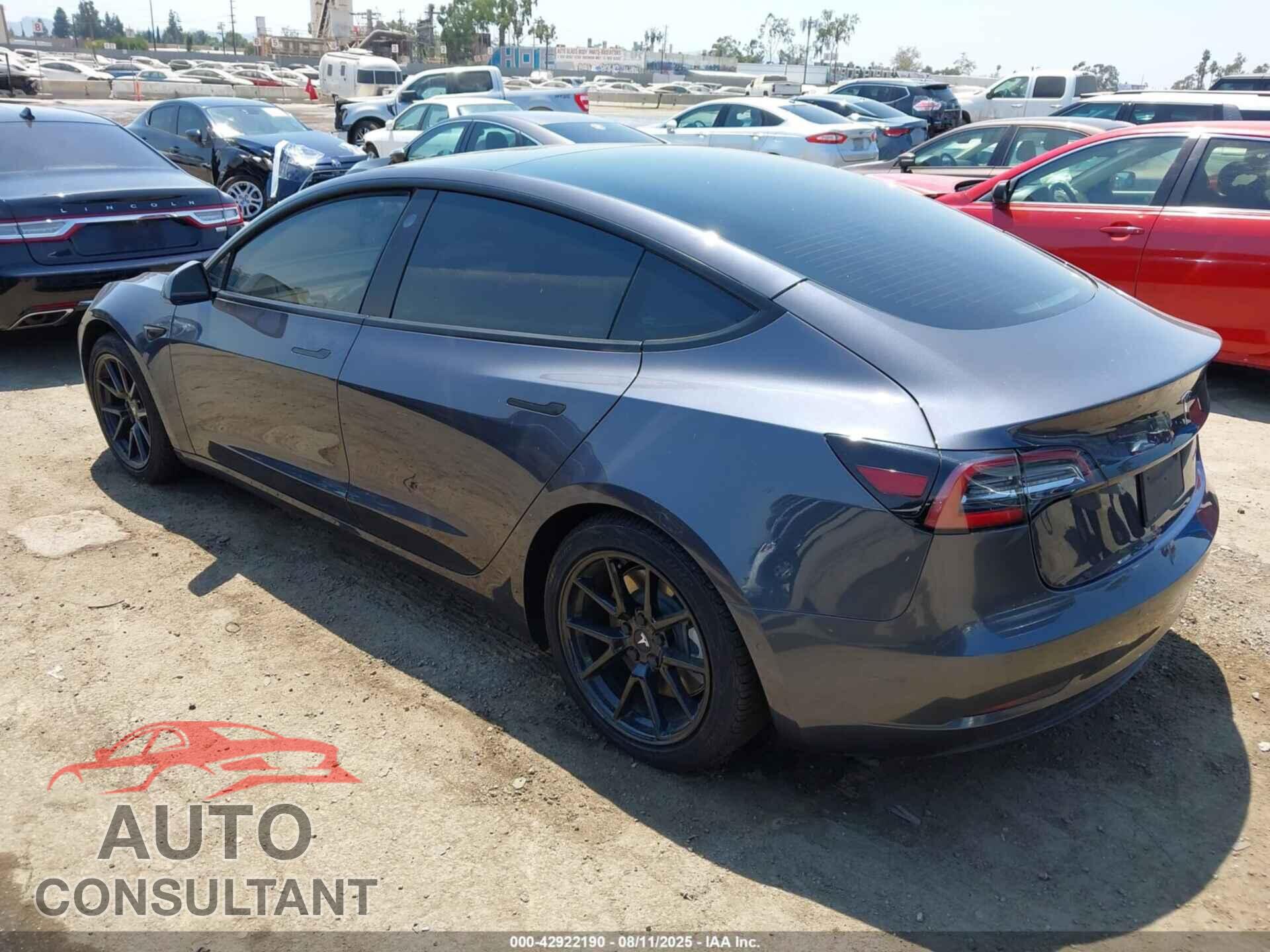 TESLA MODEL 3 2022 - 5YJ3E1EB1NF120218