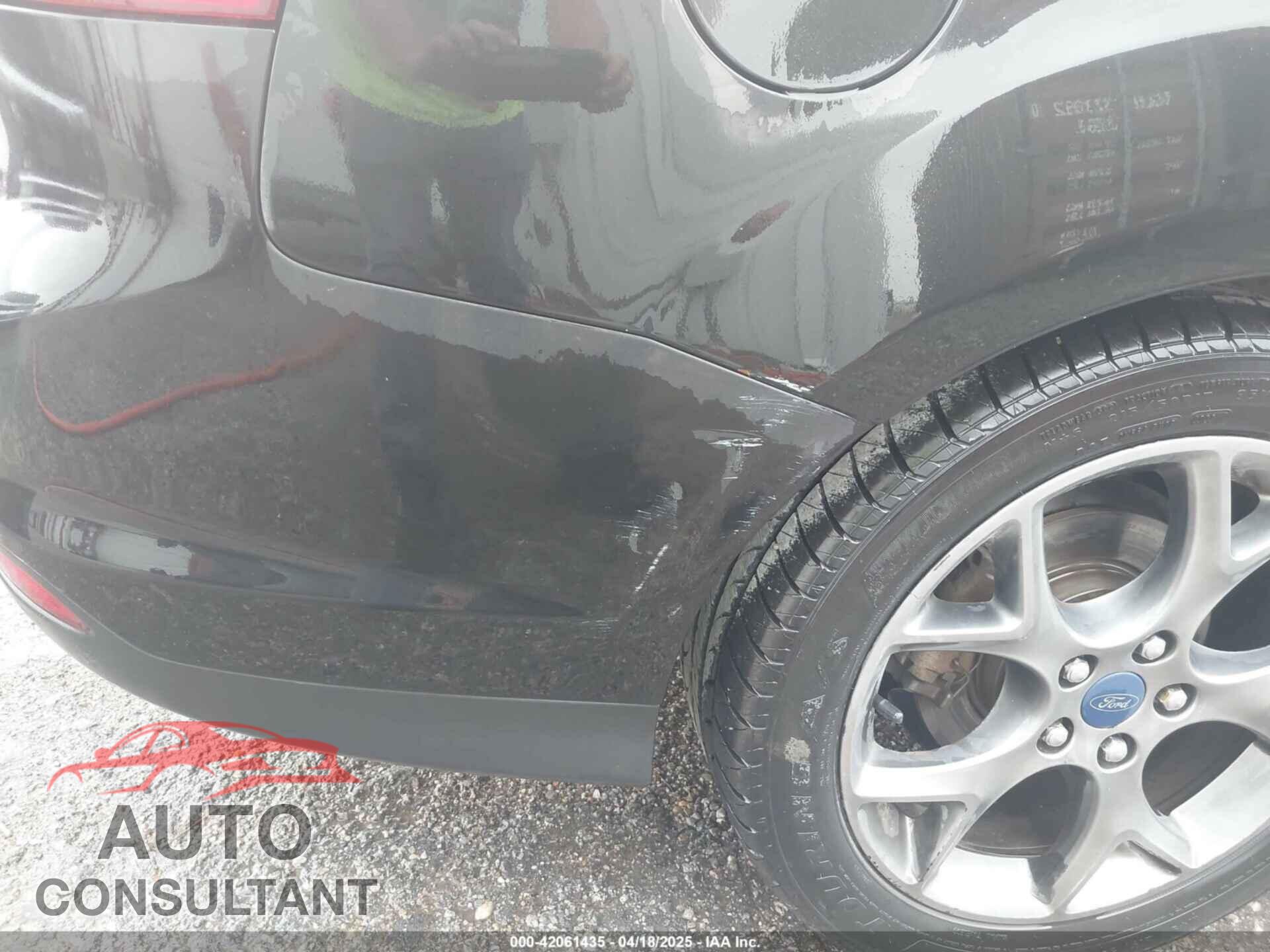 FORD FOCUS 2014 - 1FADP3F27EL420910