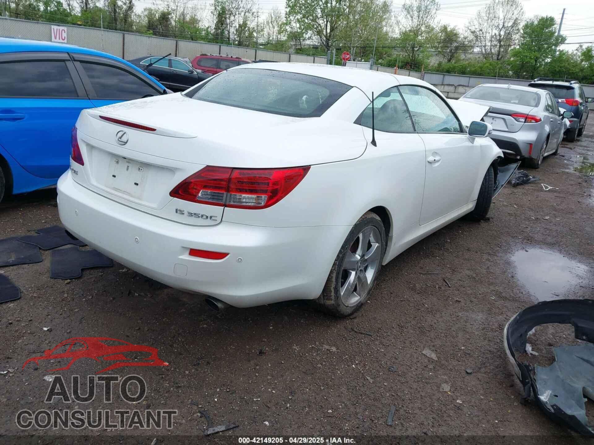 LEXUS IS 350C 2010 - JTHFE2C27A2501055