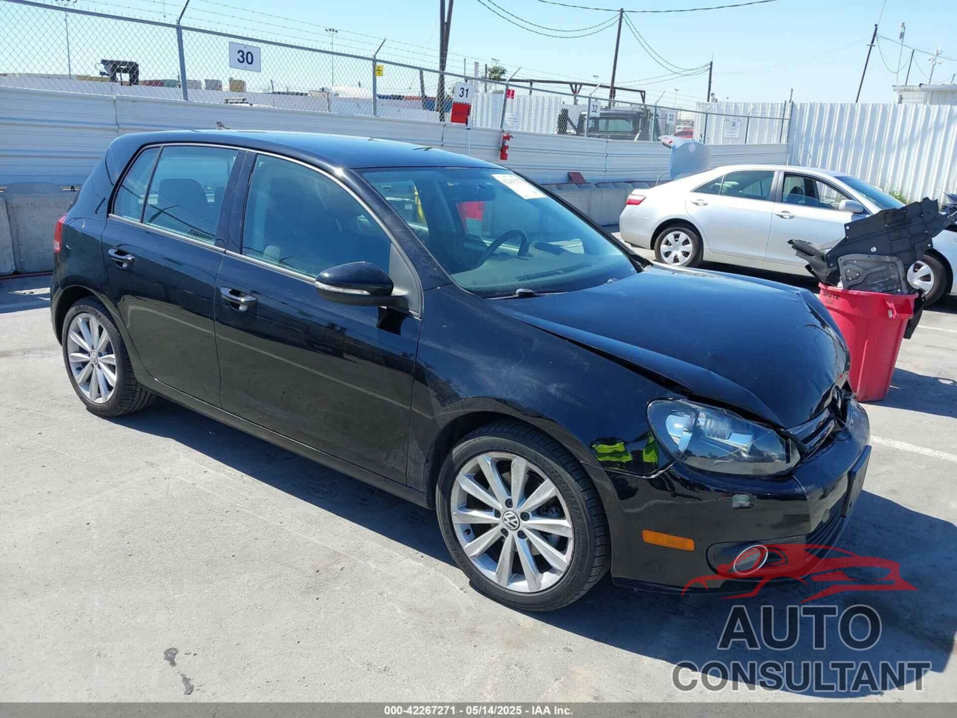 VOLKSWAGEN GOLF 2014 - WVWDM7AJ6EW001115