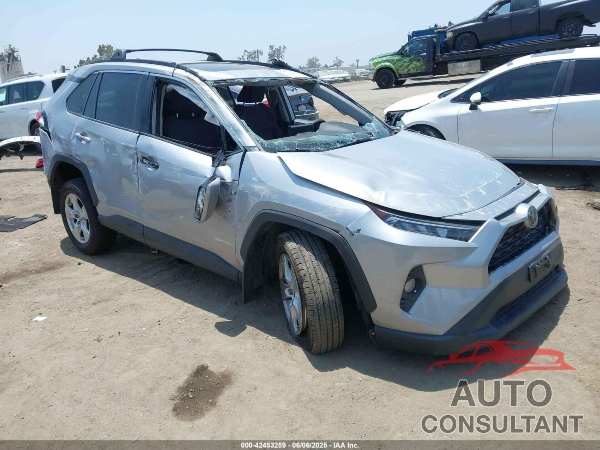 TOYOTA RAV4 2019 - 2T3W1RFV3KW028825