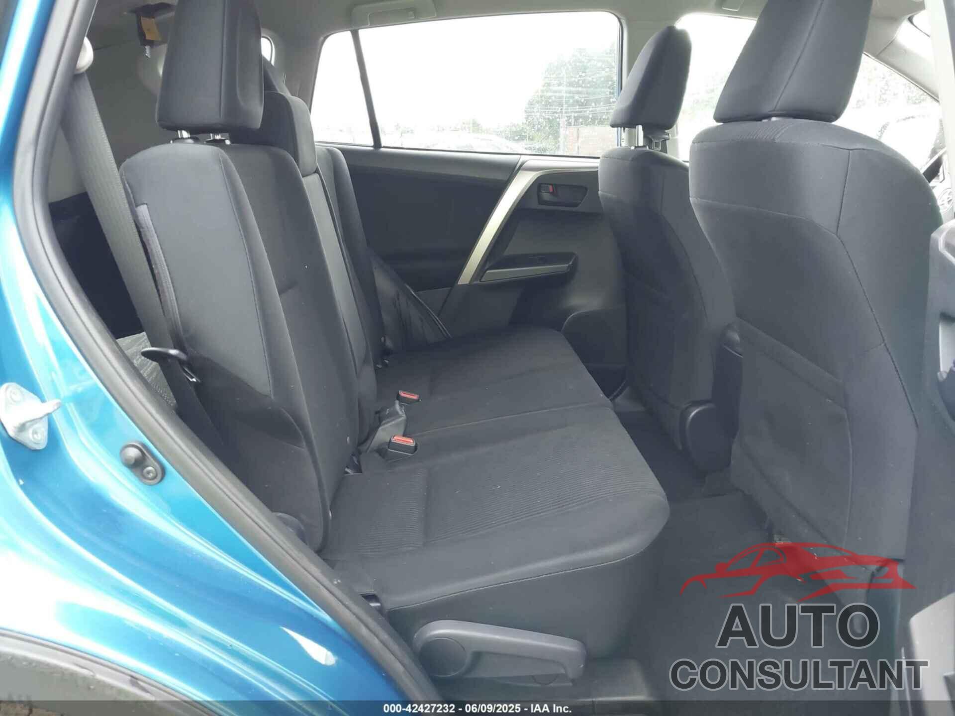 TOYOTA RAV4 2018 - JTMZFREV4JJ195076