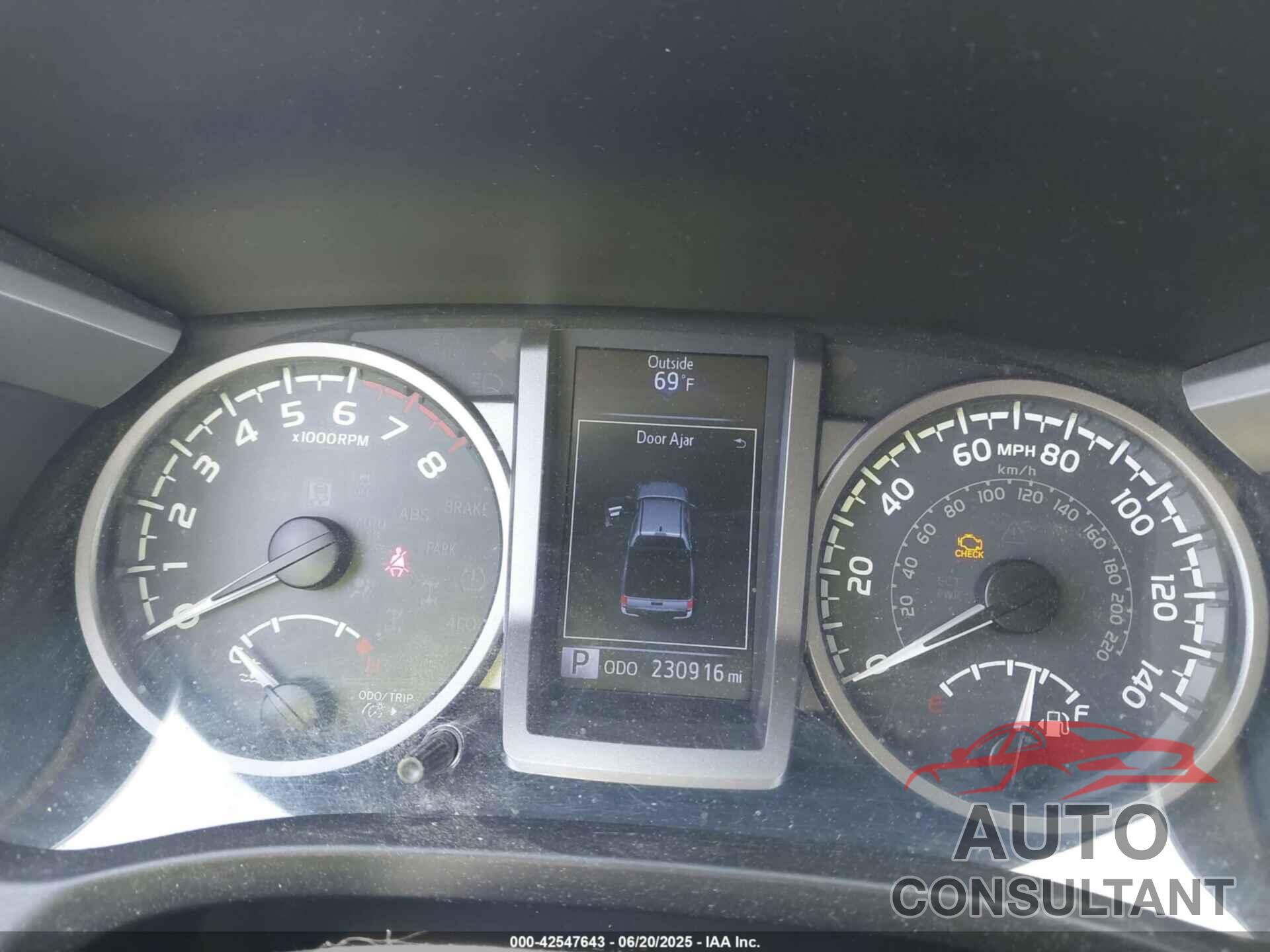 TOYOTA TACOMA 2019 - 3TMCZ5AN1KM275287