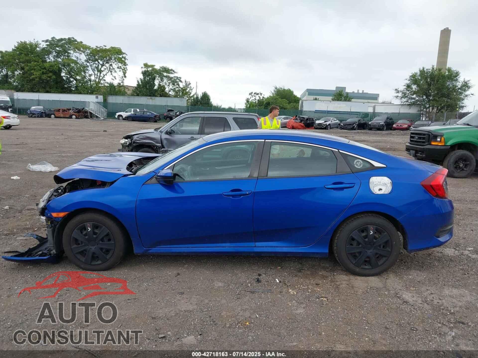 HONDA CIVIC 2017 - 2HGFC2F58HH556629