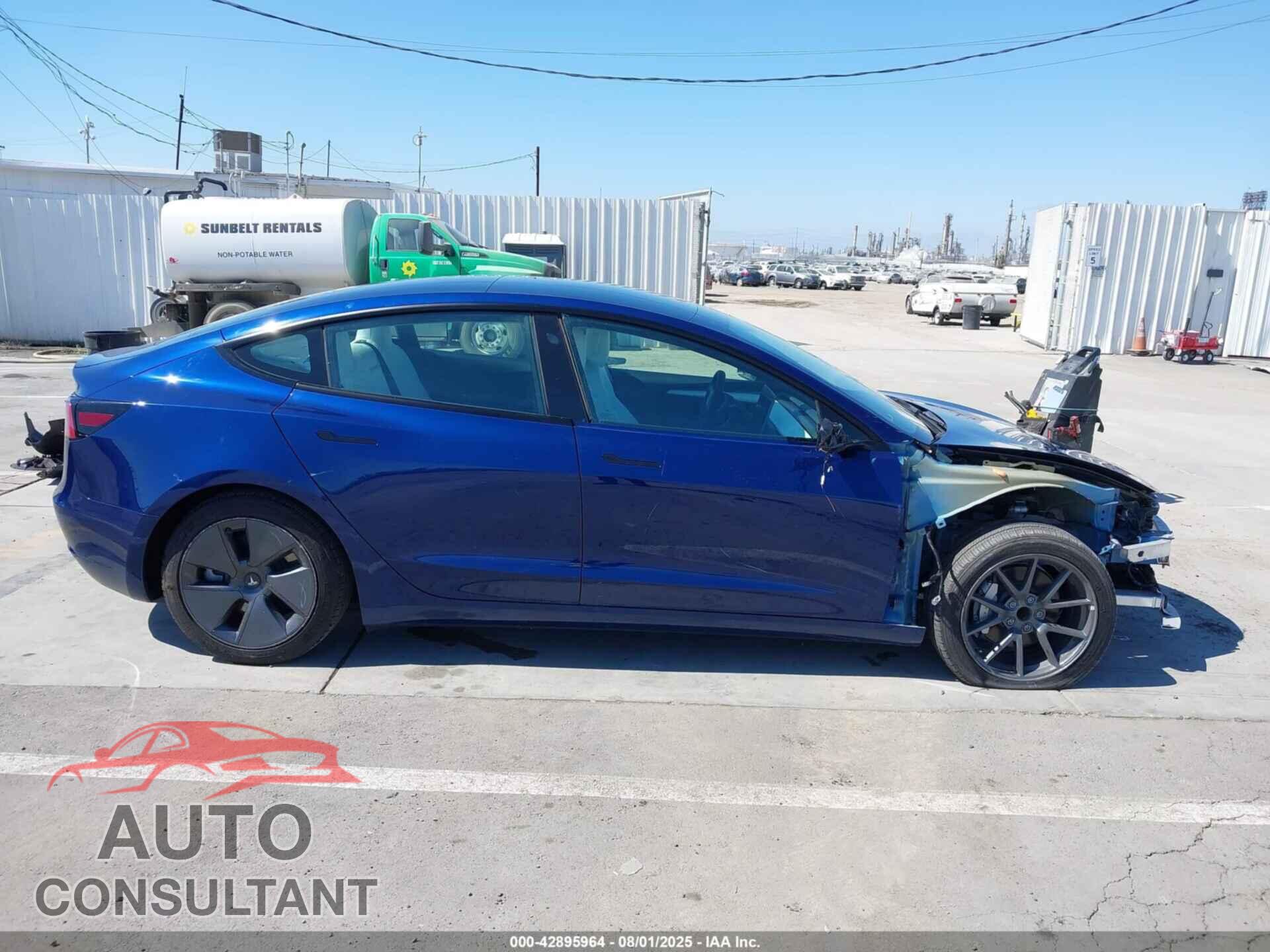 TESLA MODEL 3 2022 - 5YJ3E1EA4NF373346
