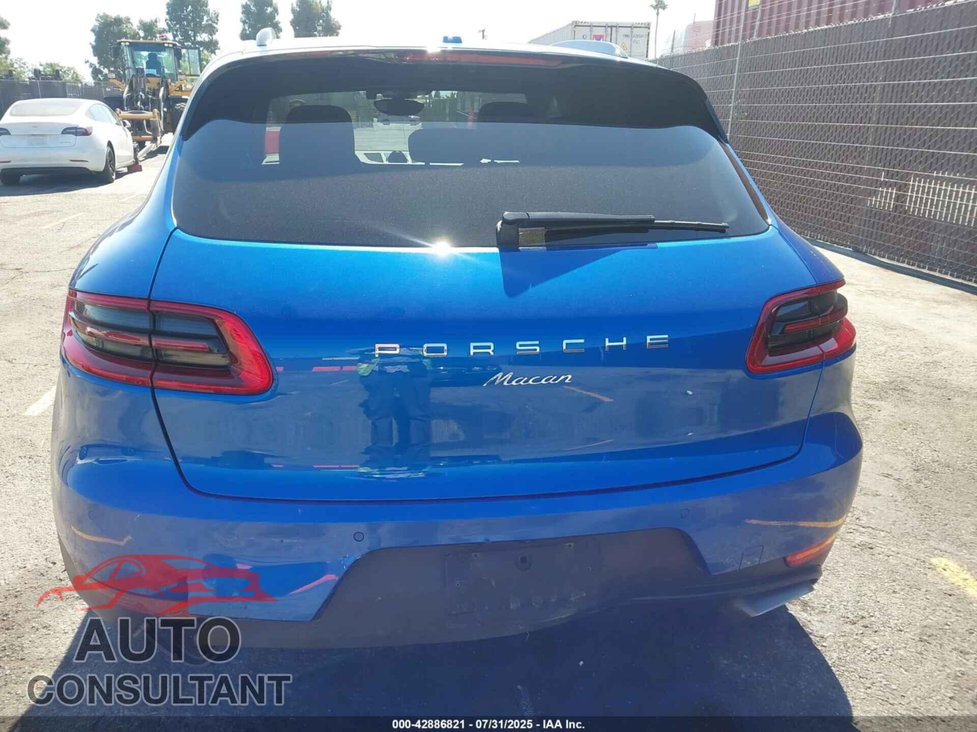 PORSCHE MACAN 2017 - WP1AA2A58HLB07314