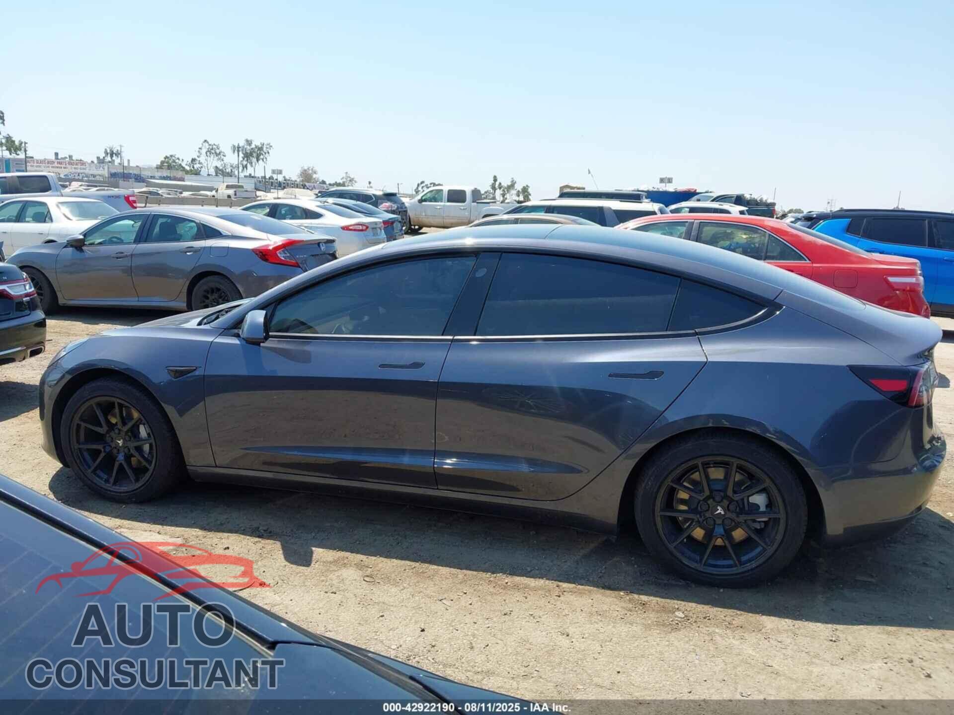 TESLA MODEL 3 2022 - 5YJ3E1EB1NF120218