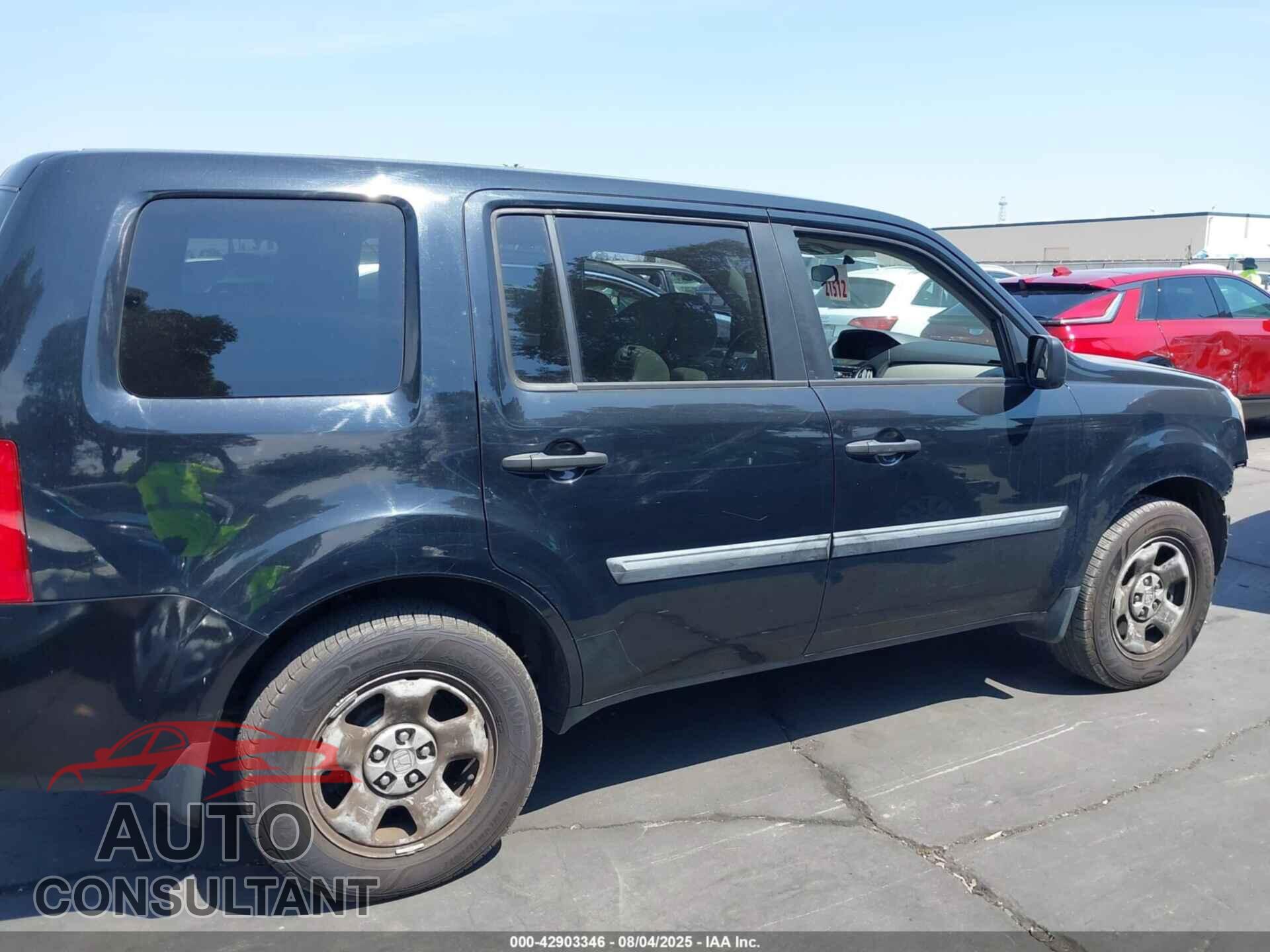 HONDA PILOT 2015 - 5FNYF3H27FB015355