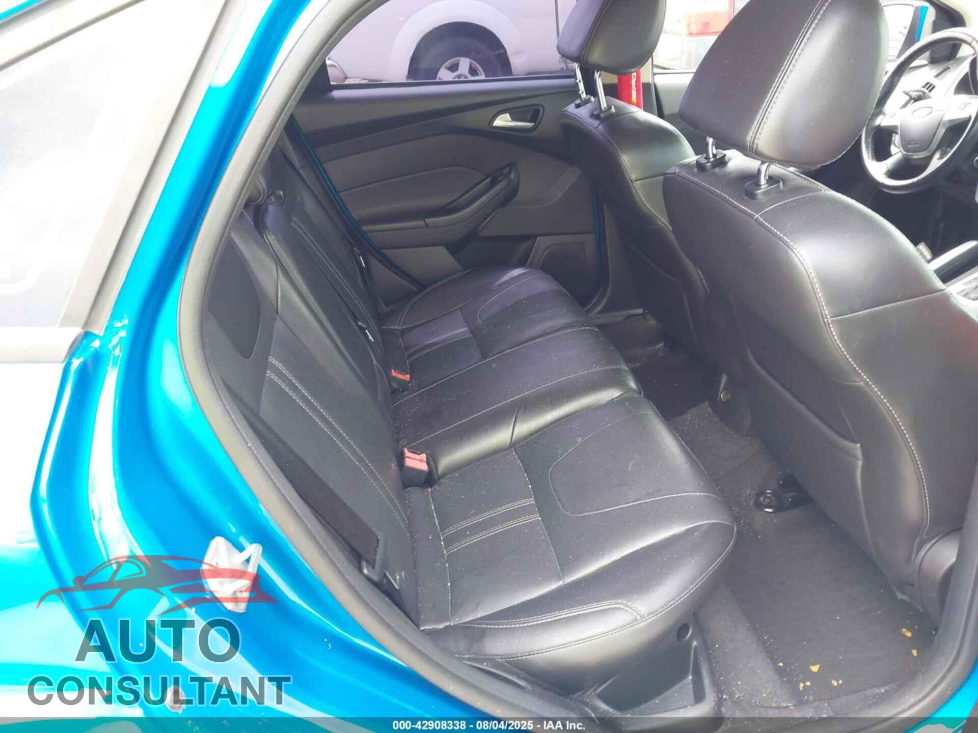 FORD FOCUS 2014 - 1FADP3F23EL168413