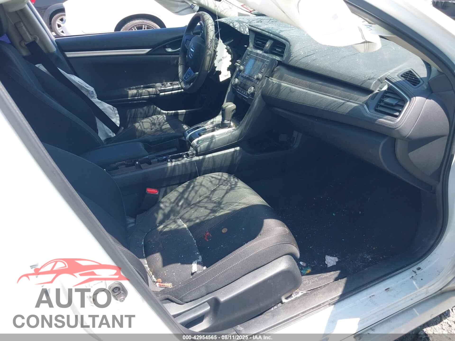HONDA CIVIC 2019 - 2HGFC2F60KH557743