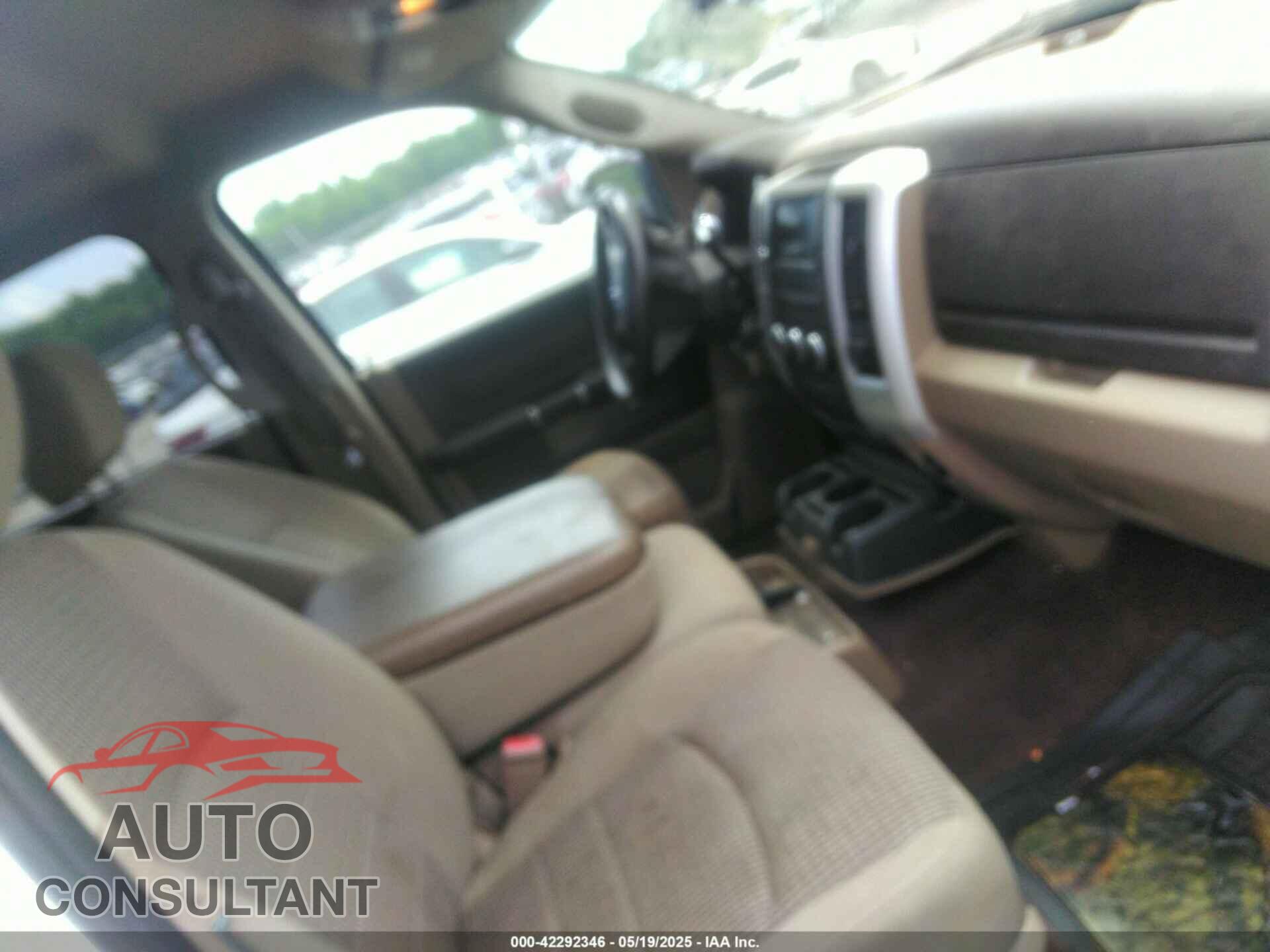DODGE RAM 1500 2010 - 1D7RB1CT9AS209309