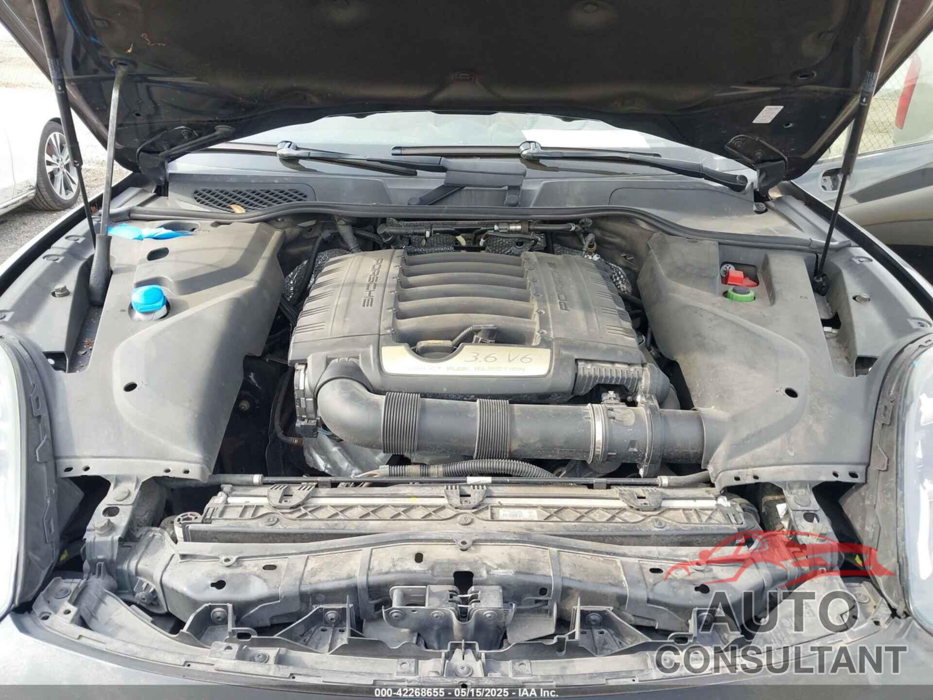 PORSCHE CAYENNE 2016 - WP1AA2A27GKA08400