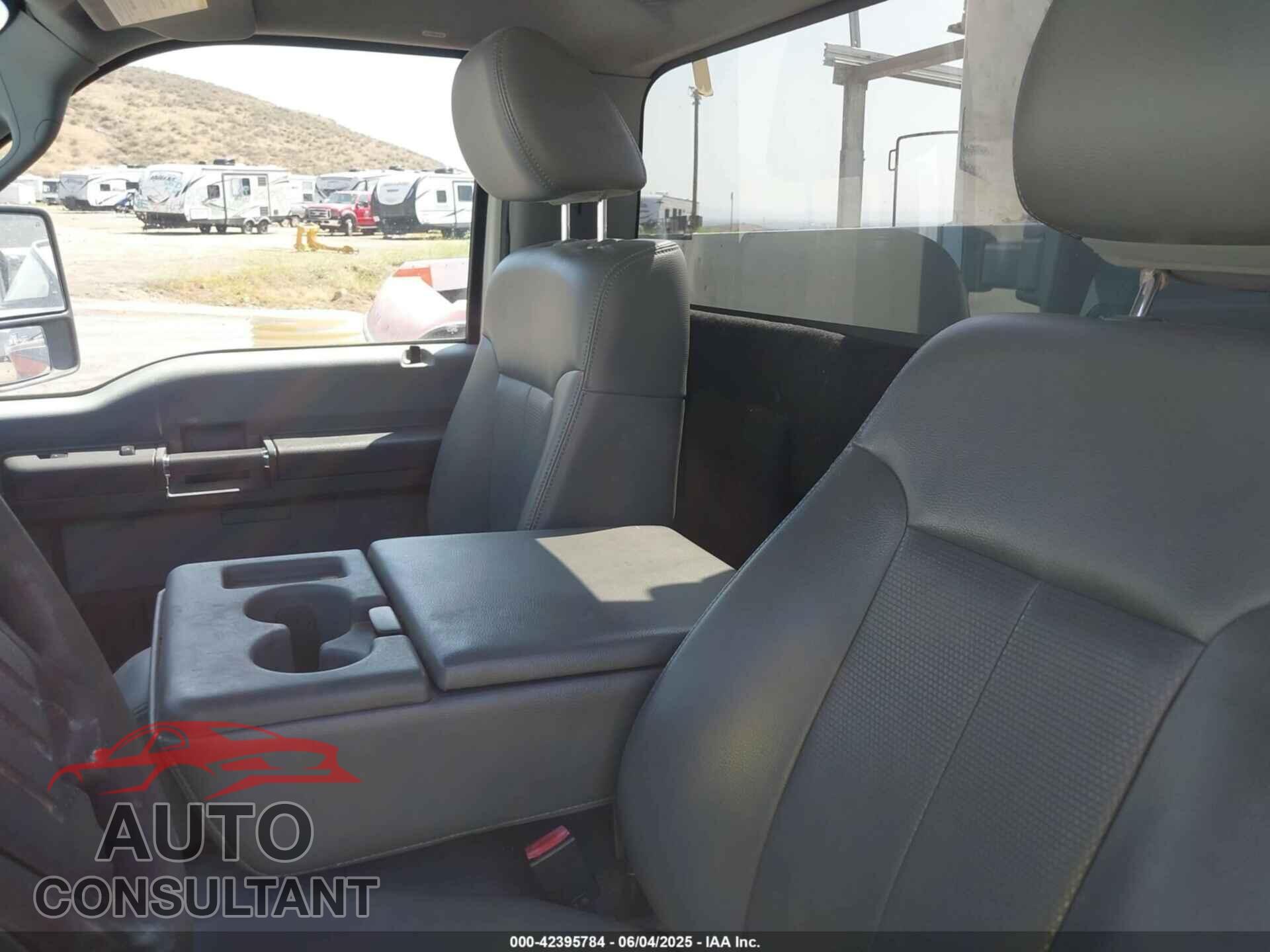 FORD F-450 CHASSIS 2011 - 1FDUF4HT2BEA68632